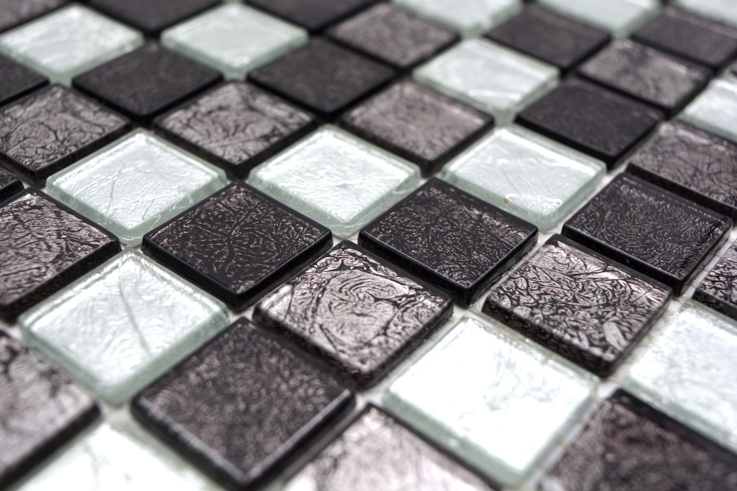 glänzend mix / silber 10 Mosaikfliesen Mosani Matten schwarz Crystal Glasmosaik