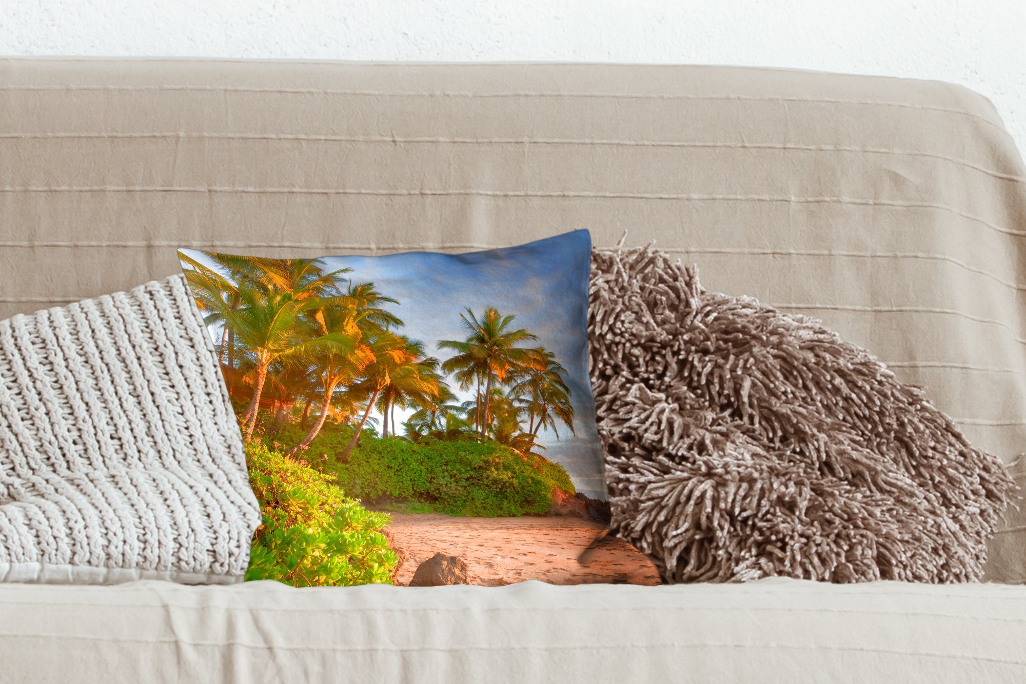 Zierkissen am der mit Strand Sofakissen Palmen für Schief Hawaii, Dekokissen Füllung hängende Schlafzimmer, Deko, Insel Wohzimmer, MuchoWow amerikanischen