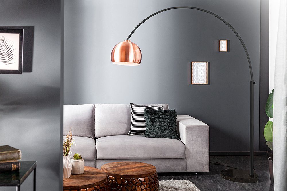 Wohnzimmer schwarz, kupfer · Metall Leuchtmittel, verstellbar riess-ambiente / · DEAL Design · Modern Bogenlampe 170-210 cm ohne LOUNGE