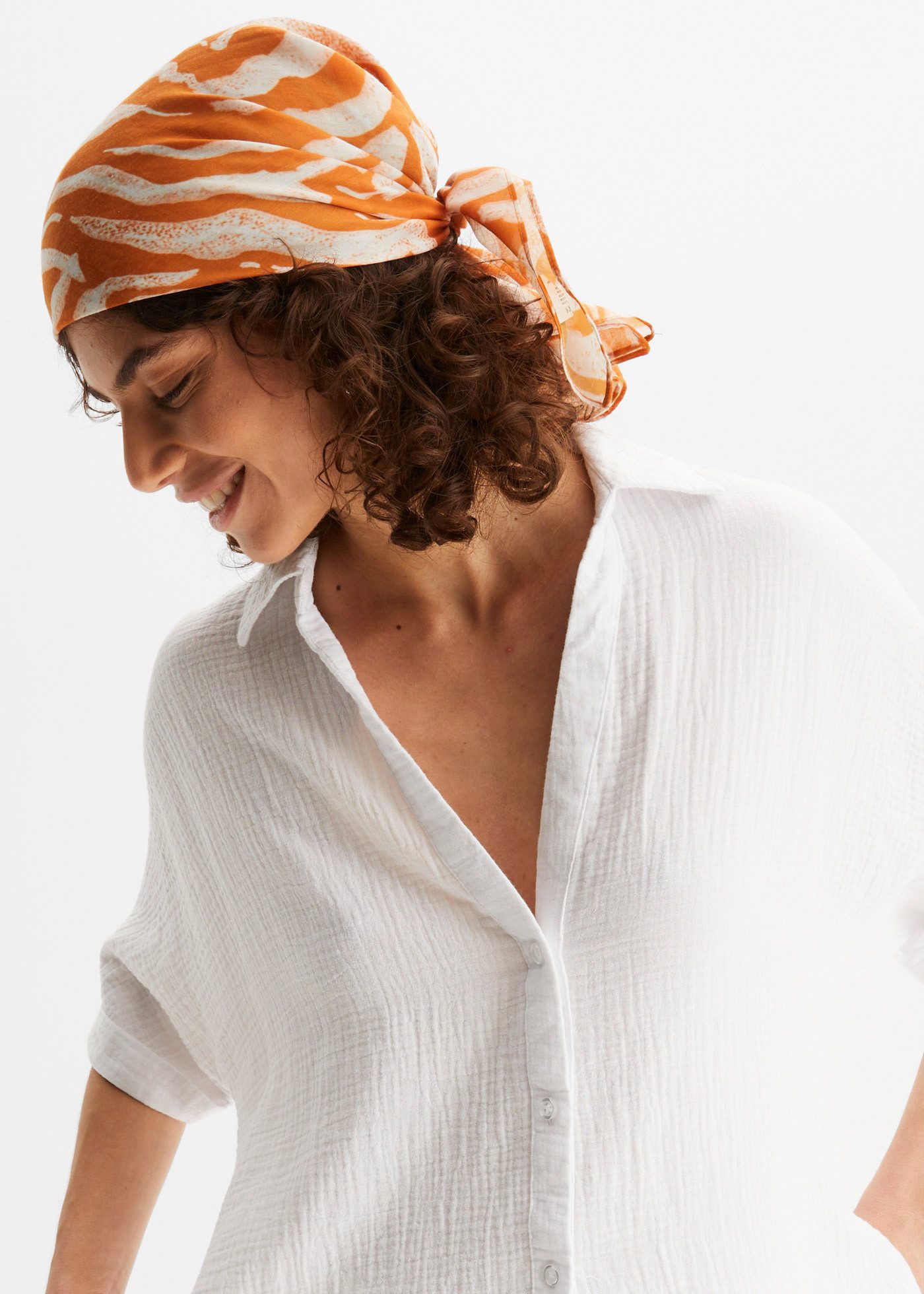 bonprix Shirtbluse Oversize-Passform, für warme Tage, aus weichem Musselin