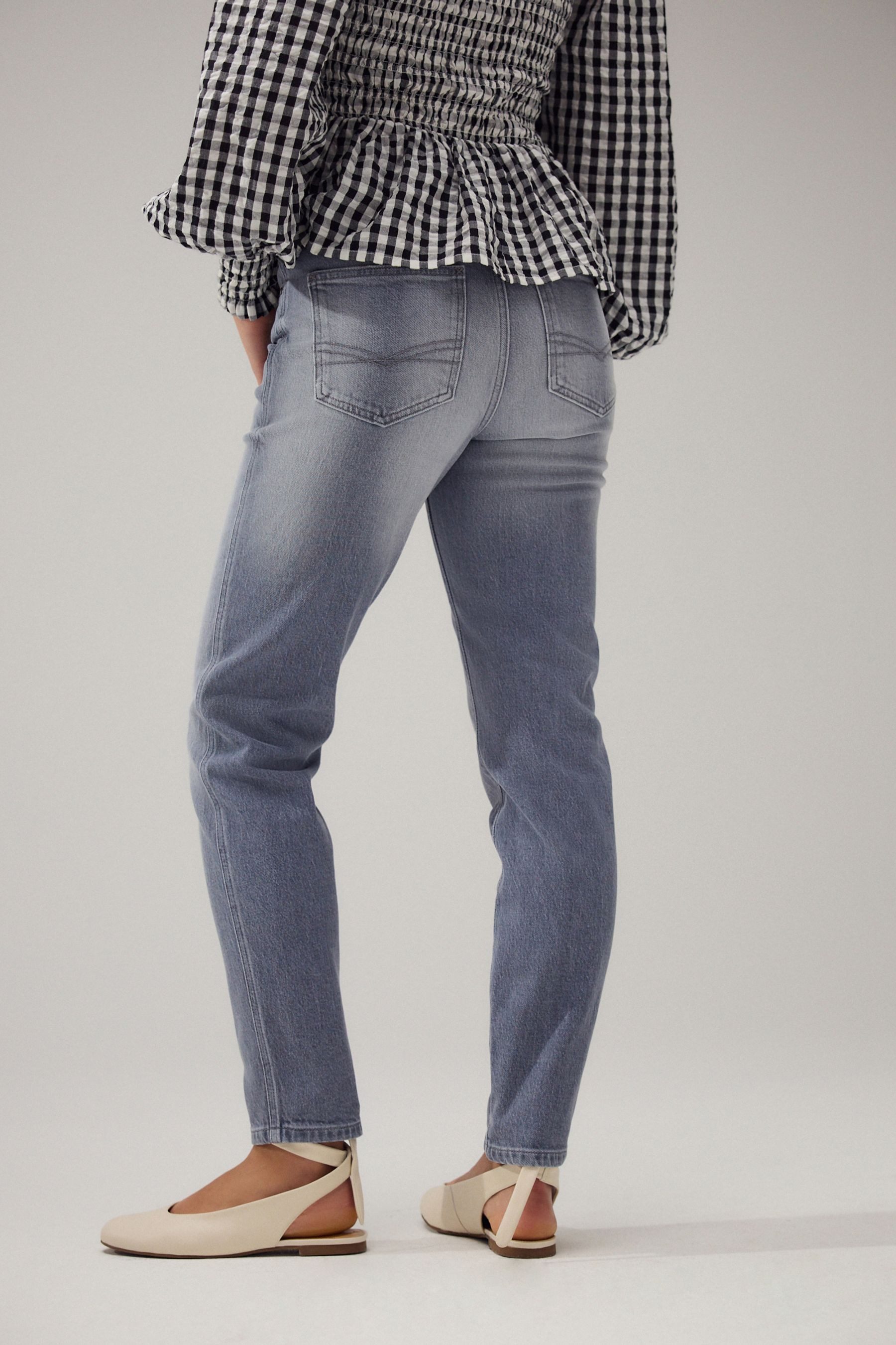 Next Mom-Jeans Bequeme Mom-Jeans mit Stretch (1-tlg)