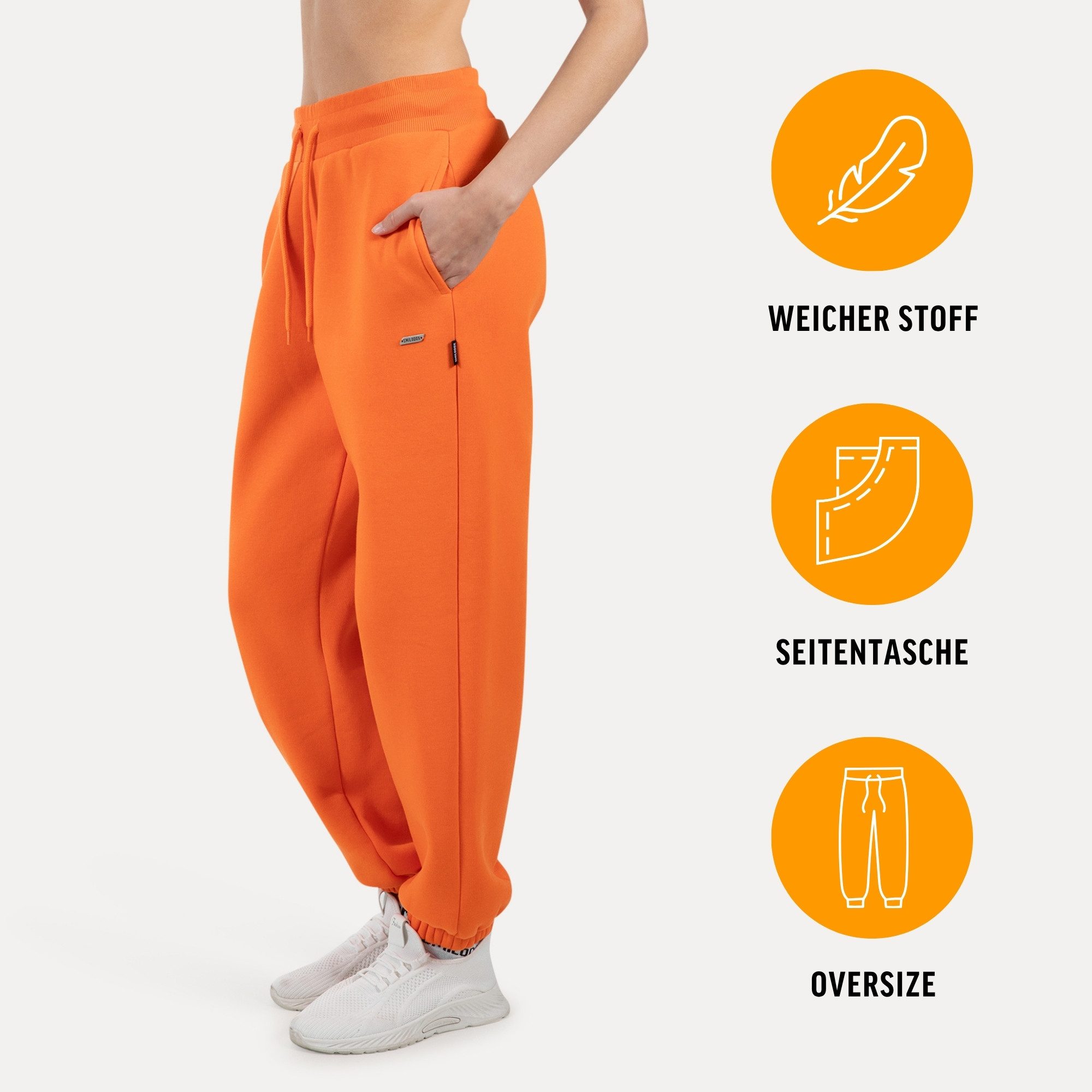 Smilodox Jogginghose Lyanna, Regular Fit Sweathose mit Kordelzug am Bund, Metallabel angenehmes Material Bündchen an Beinabschlüssen Sport Alltag Fitness