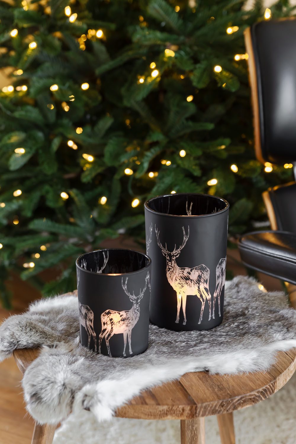 EDZARD Windlicht Tiu, Höhe 13 cm, Ø 10 cm, Kerzenglas mit Hirsch-Motiv, mat günstig online kaufen