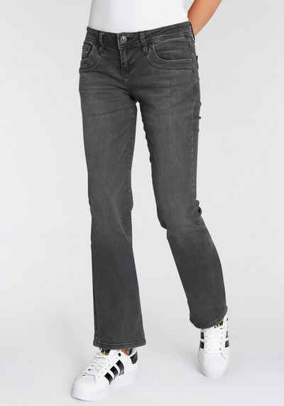 LTB Bootcut-Jeans »VALERIE« mit langem, ausgestellten Beinverlauf und niedriger Leibhöhe mit Stretch-Anteil