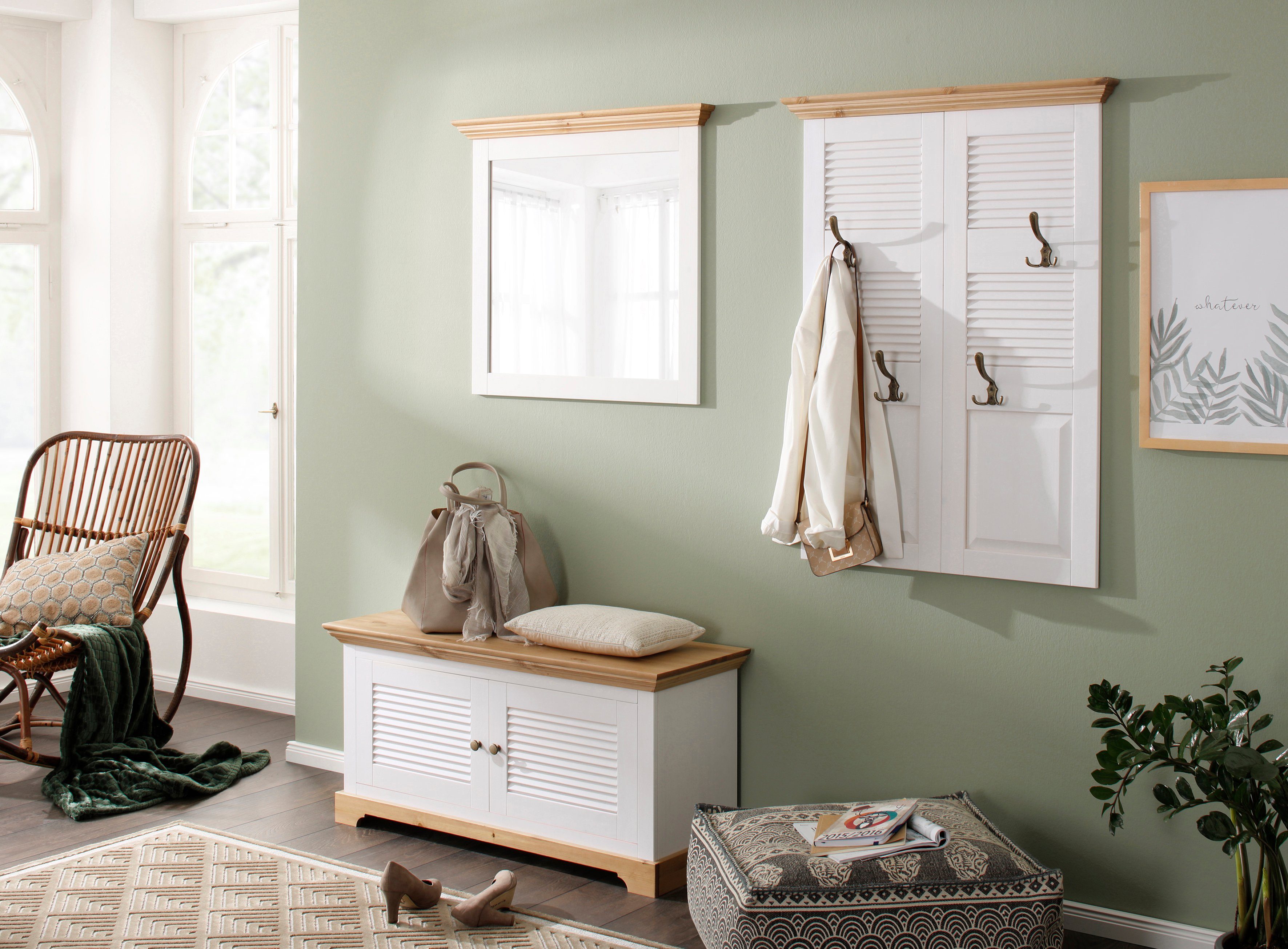 OTTO home Garderobenpaneel Ayanna, Breite 84 cm, mit 4 Doppelhaken, aus massiver Kiefer, FSC®