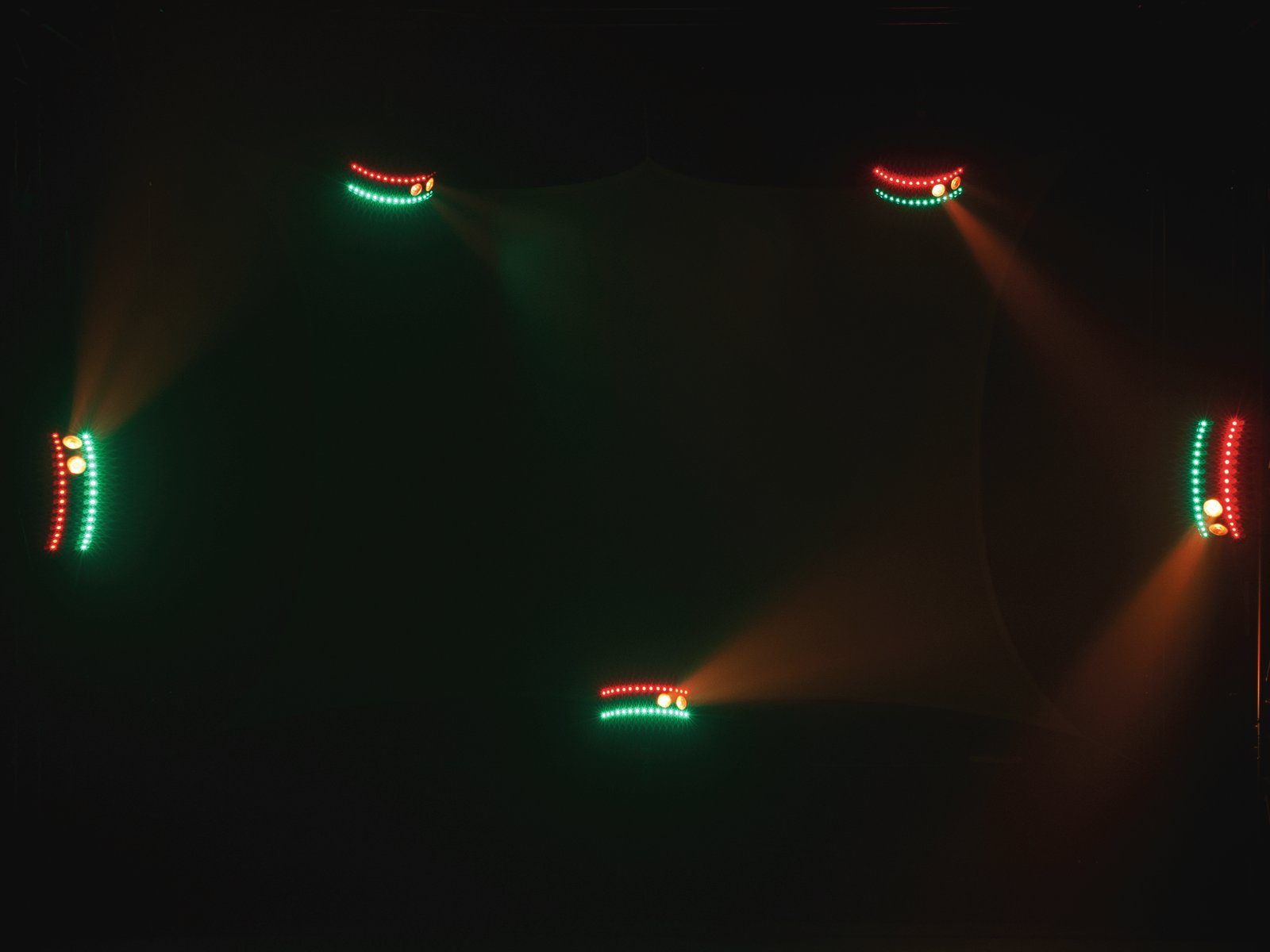 EUROLITE Flutlicht buntes 4-in1 Farbige Beams Discolicht Effektscheinwerfer Strobo