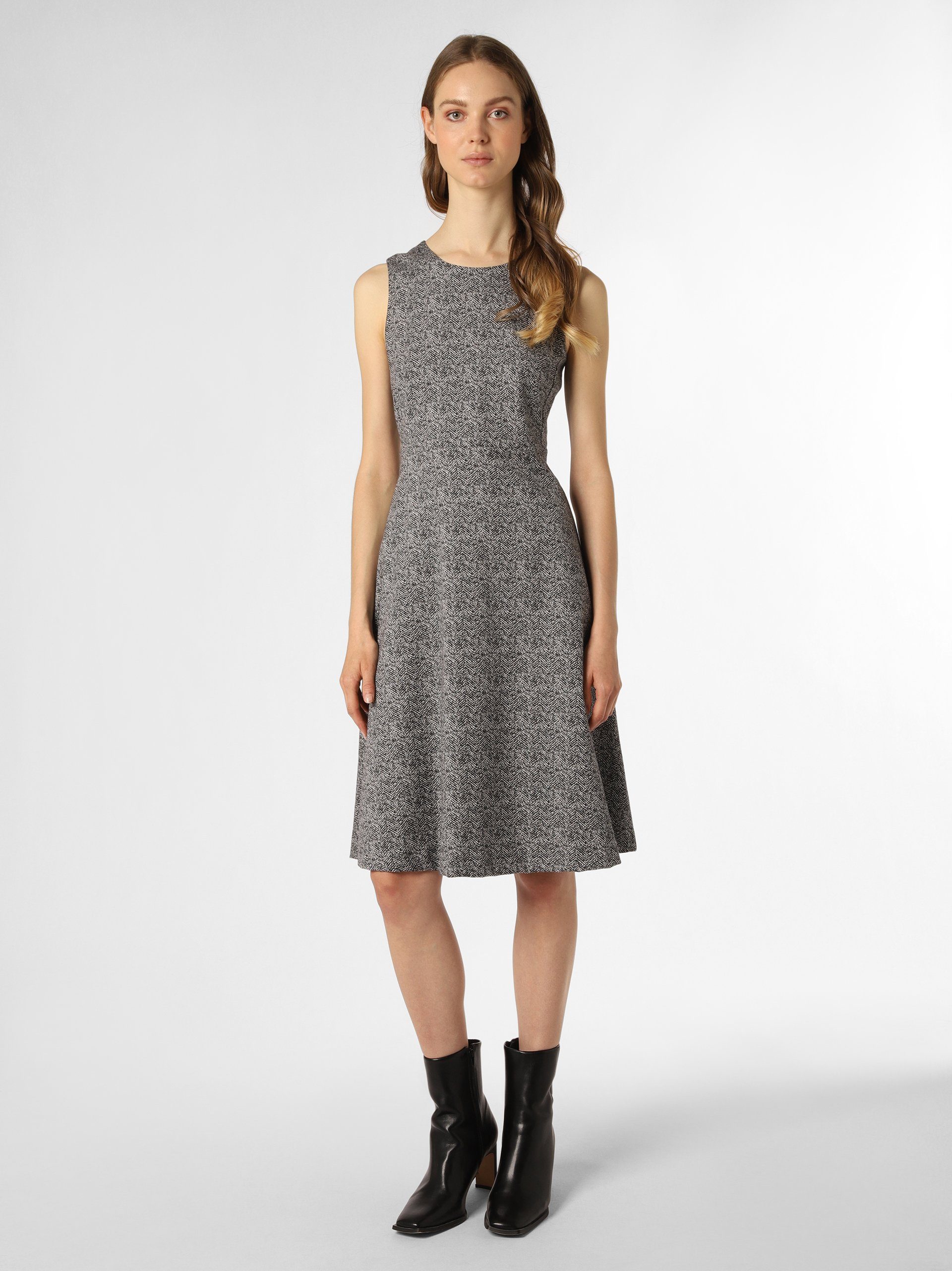 A-Linien-Kleid