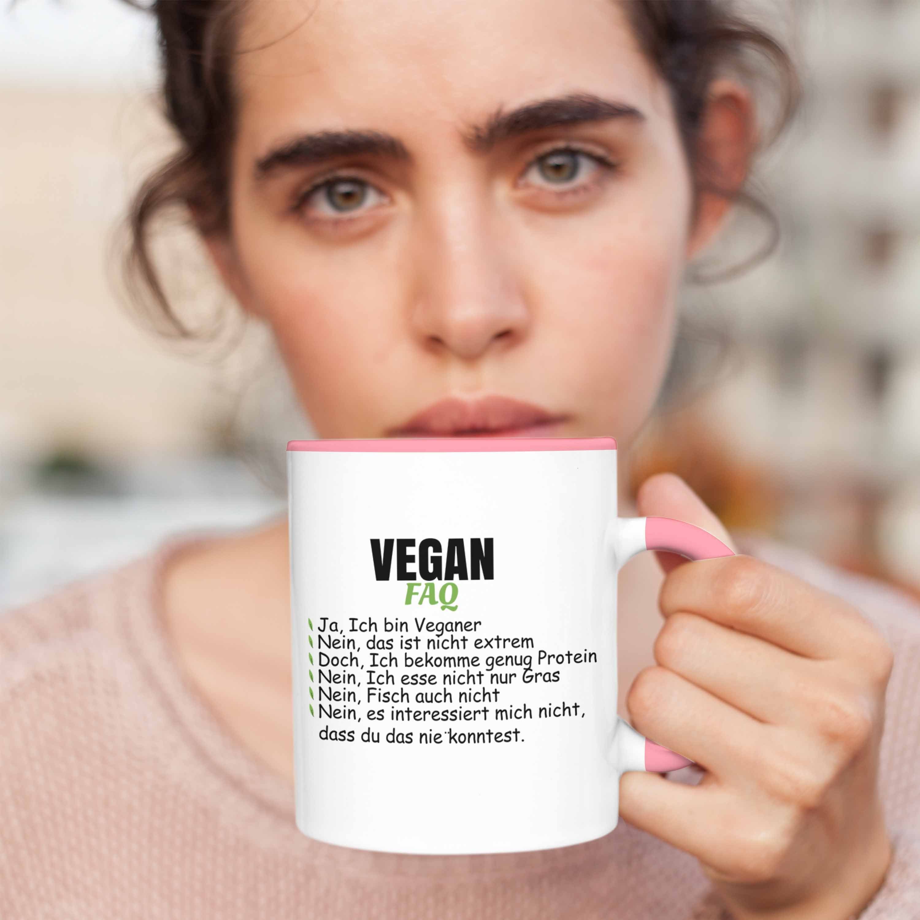Trendation Tasse Trendation - Veganer Geschenkidee Spruch Rosa Vegane Tasse FAQ Lebensweise Spruch Geschenk Lustiger Vegan