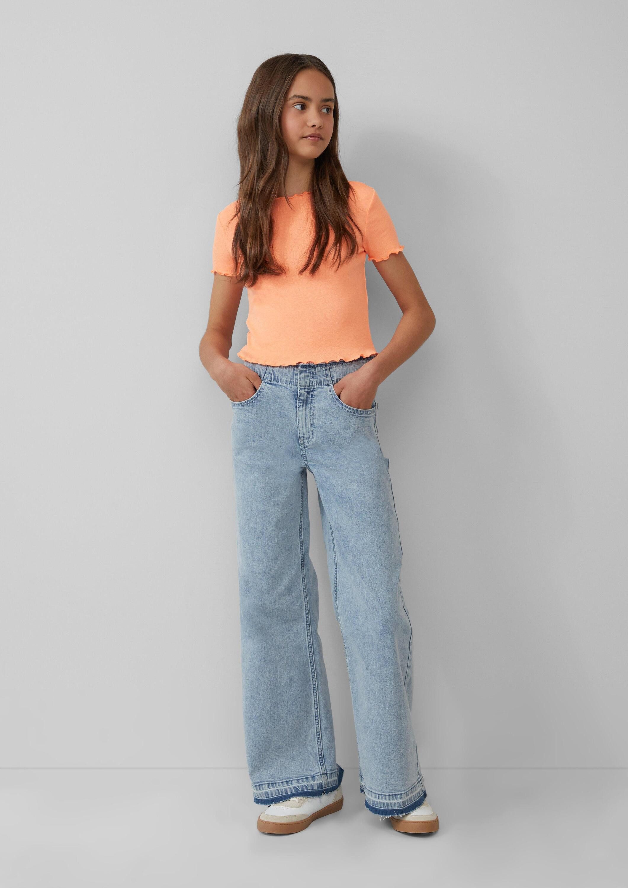 s.Oliver Kurzarmshirt T-Shirt Verkürztes T-Shirt im Slim Fit mit Wellensaum