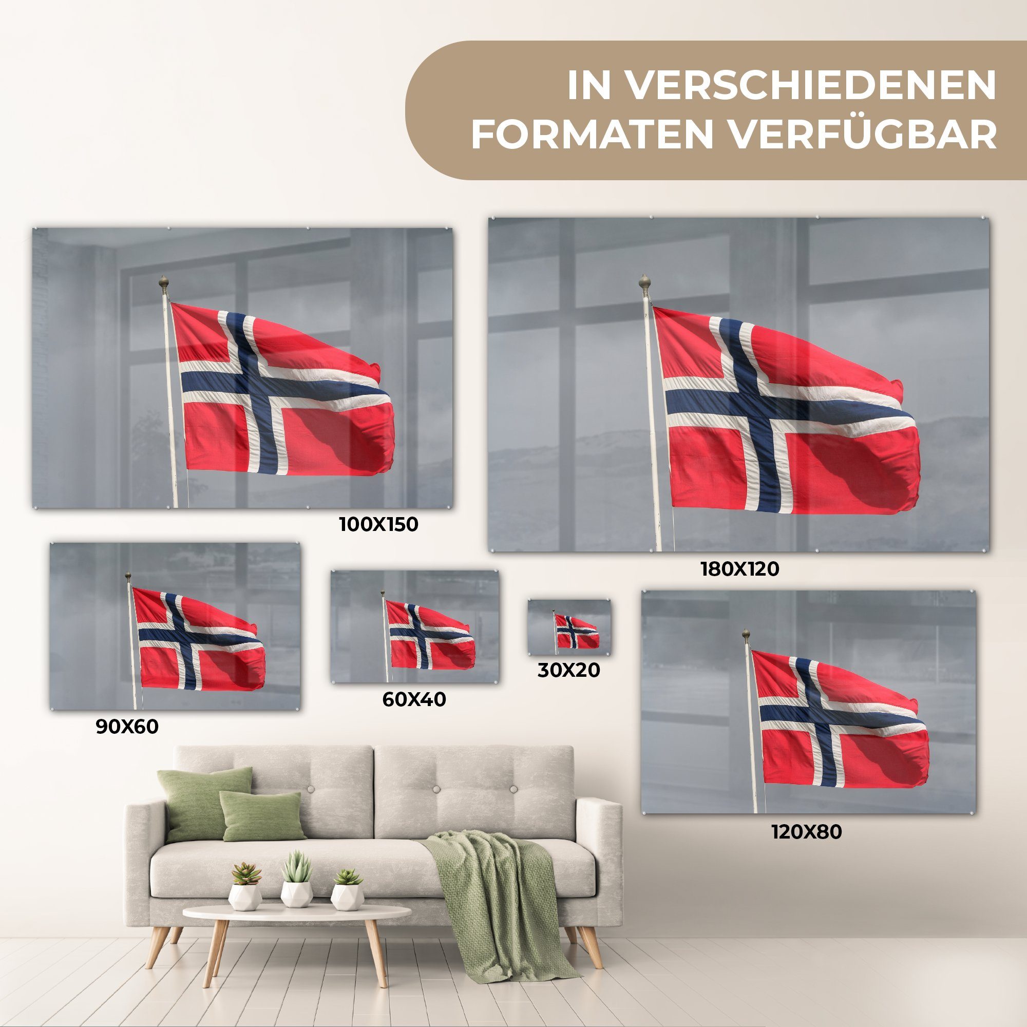 Die einem Wohnzimmer (1 MuchoWow norwegische Acrylglasbild Acrylglasbilder vor Flagge weht regnerischen St), Schlafzimmer & grauen, Himmel,