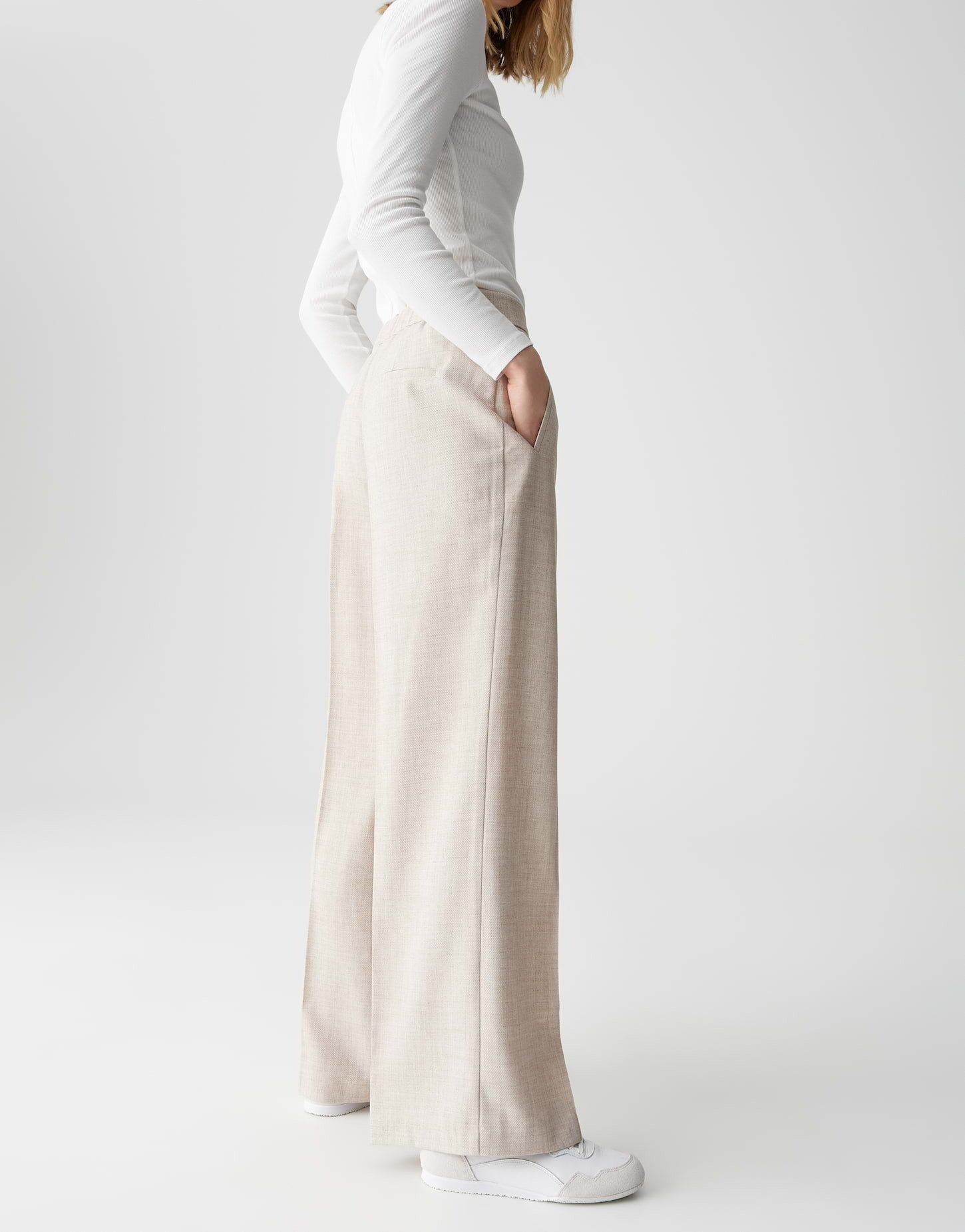 OPUS Stoffhose MAIGA COZY Wide Leg in Mélange Optik weiter, gerader Beinverlauf, natürlicher Griff, fließender Fall