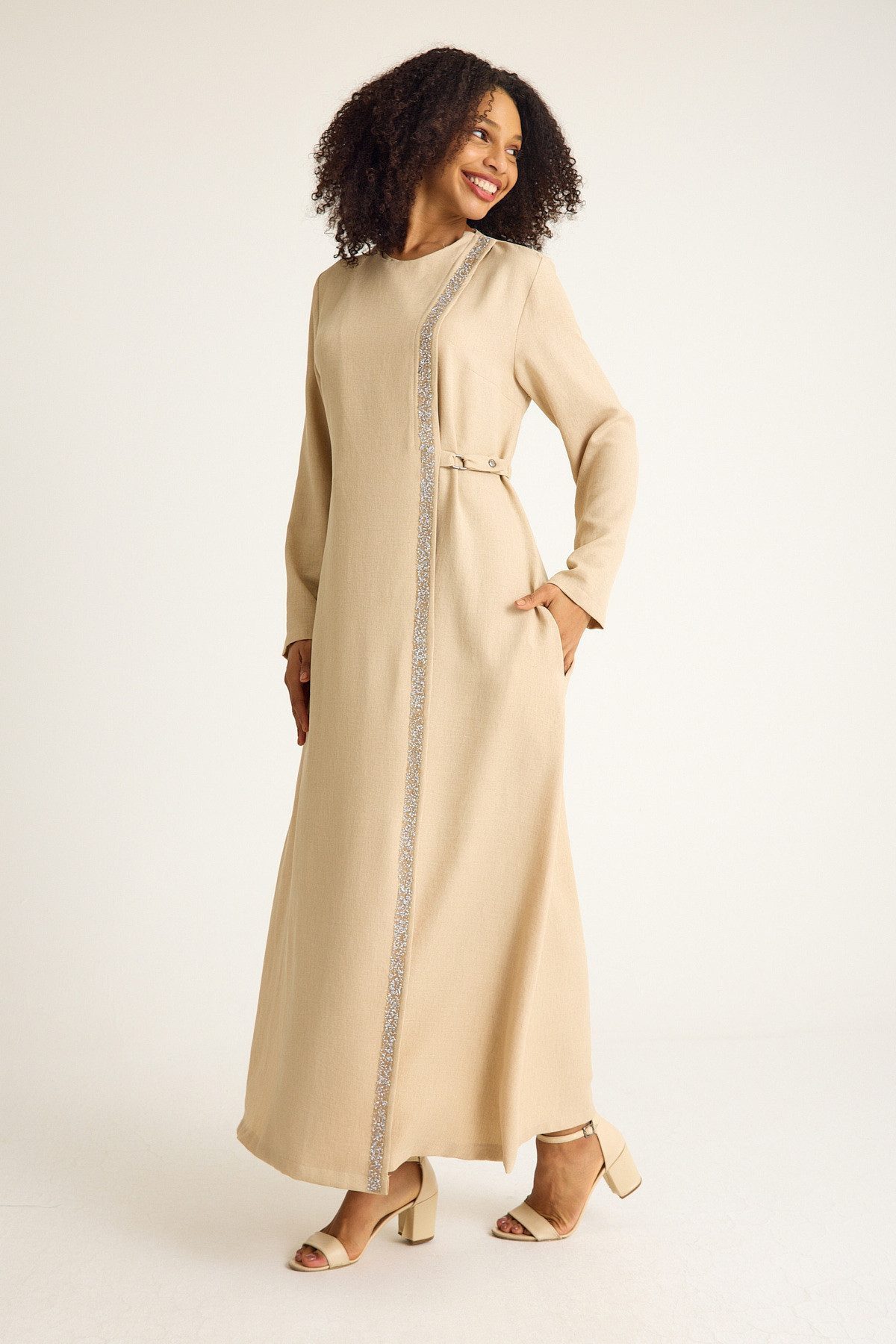 fashionshowcase Tunikakleid Damen Abaya Maxikleid 140cm mit Schmuckborte Modest elegant
