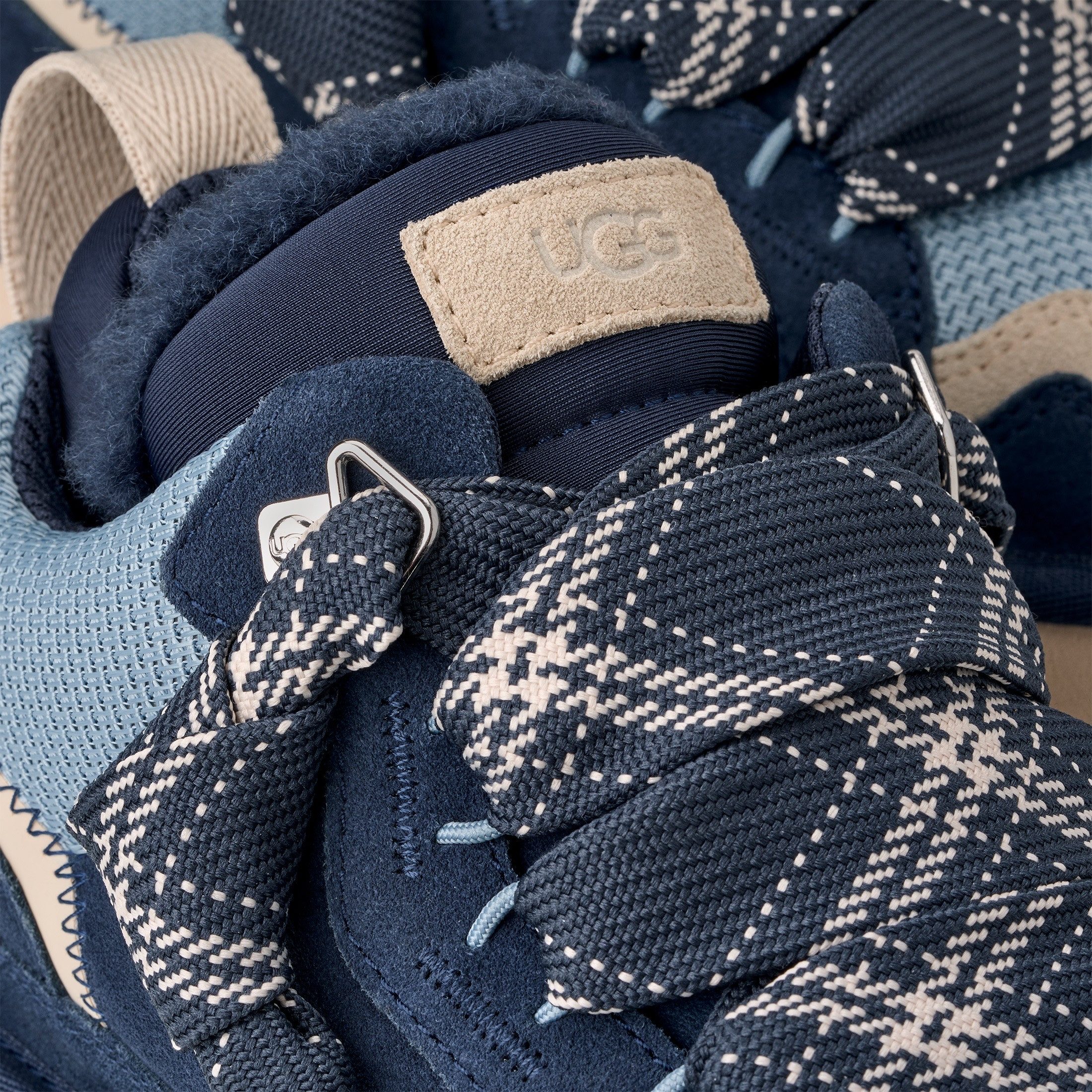 UGG LOWMEL Plateausneaker Midcut Sneaker, Schnürschuh günstig online kaufen