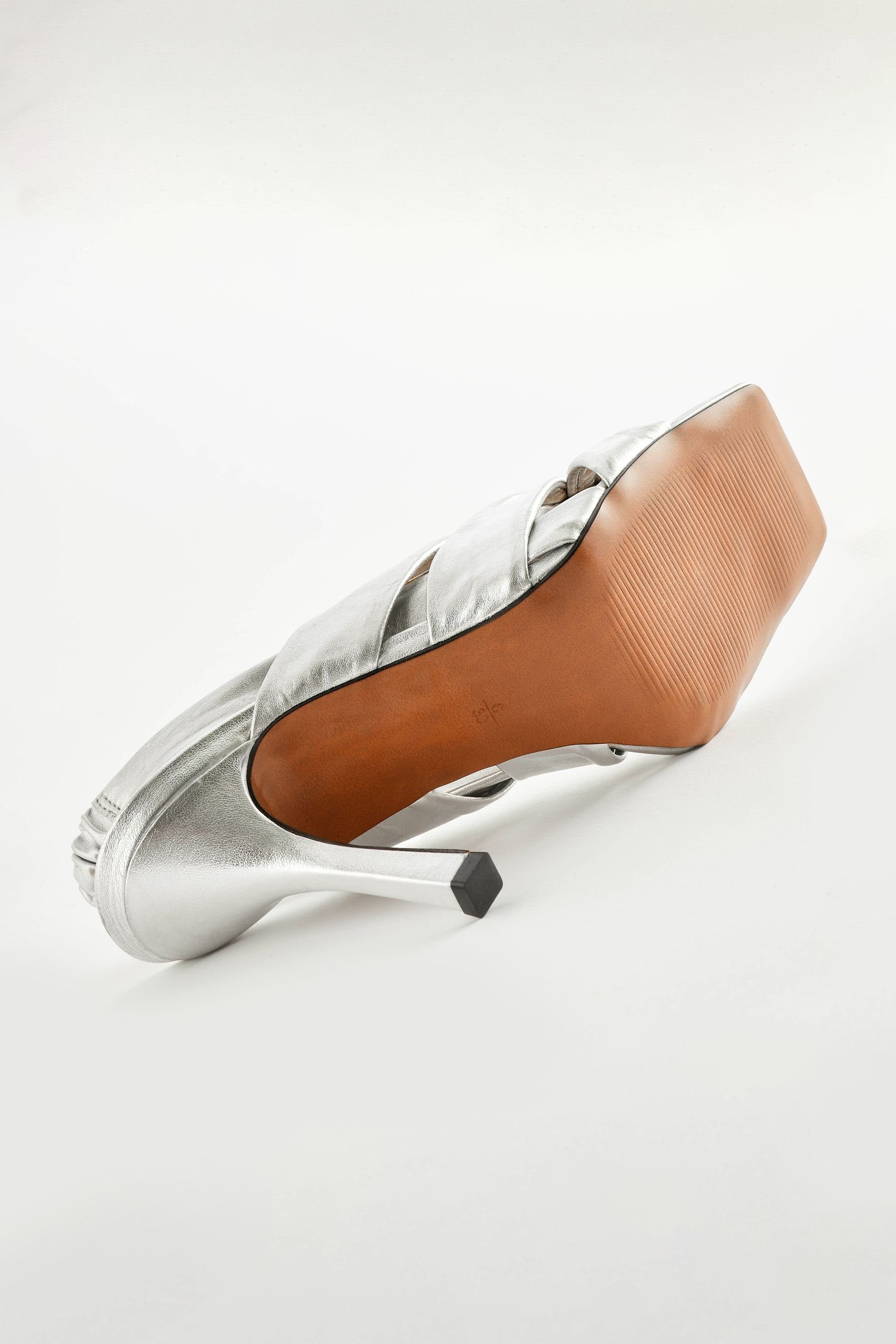 Forever (1-tlg) Sandalette Signatur Comfort® Ledersandalen Next Silver