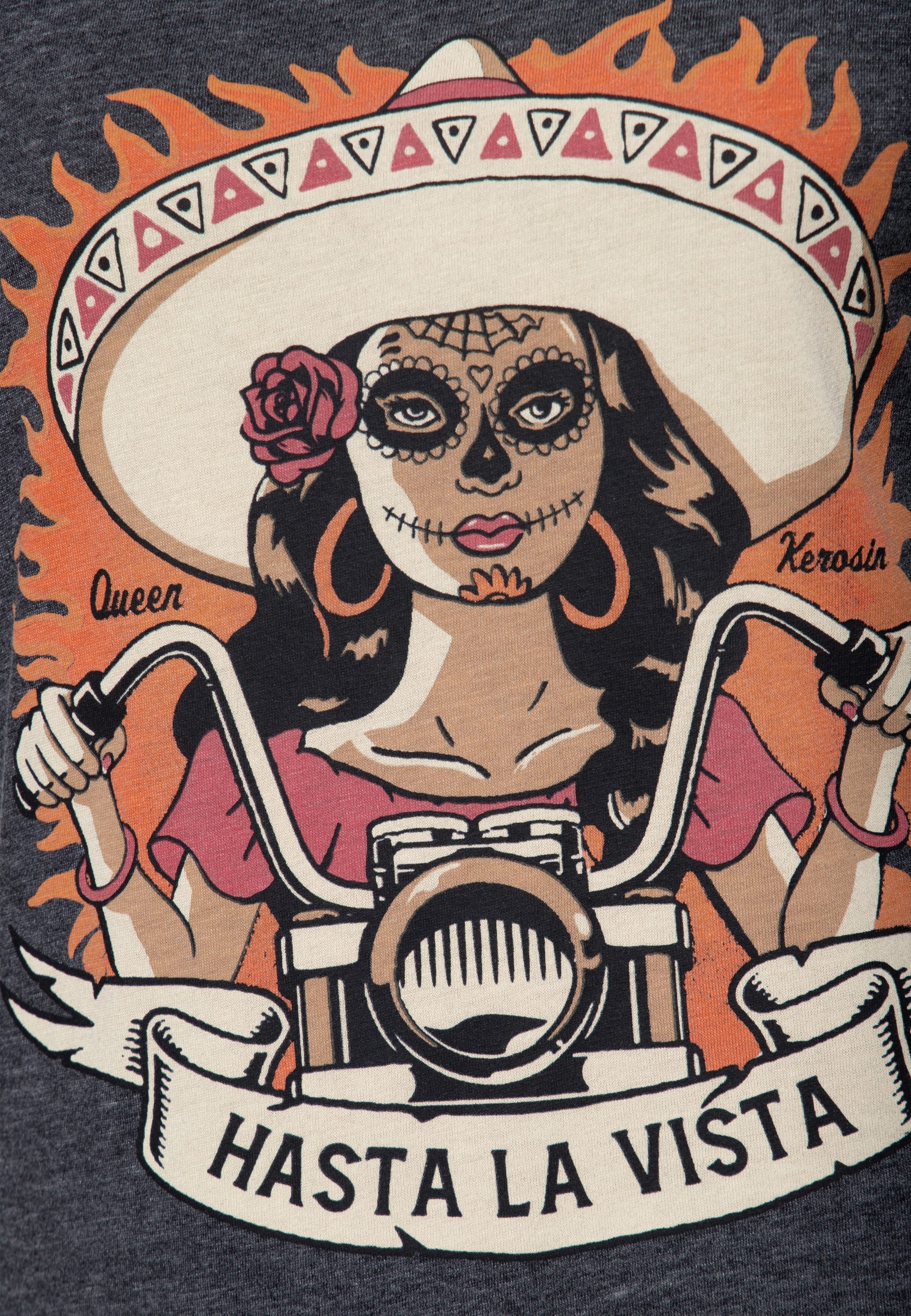 QueenKerosin Print-Shirt Hasta La Vista mit Roll-Up – Bild 4 von 5