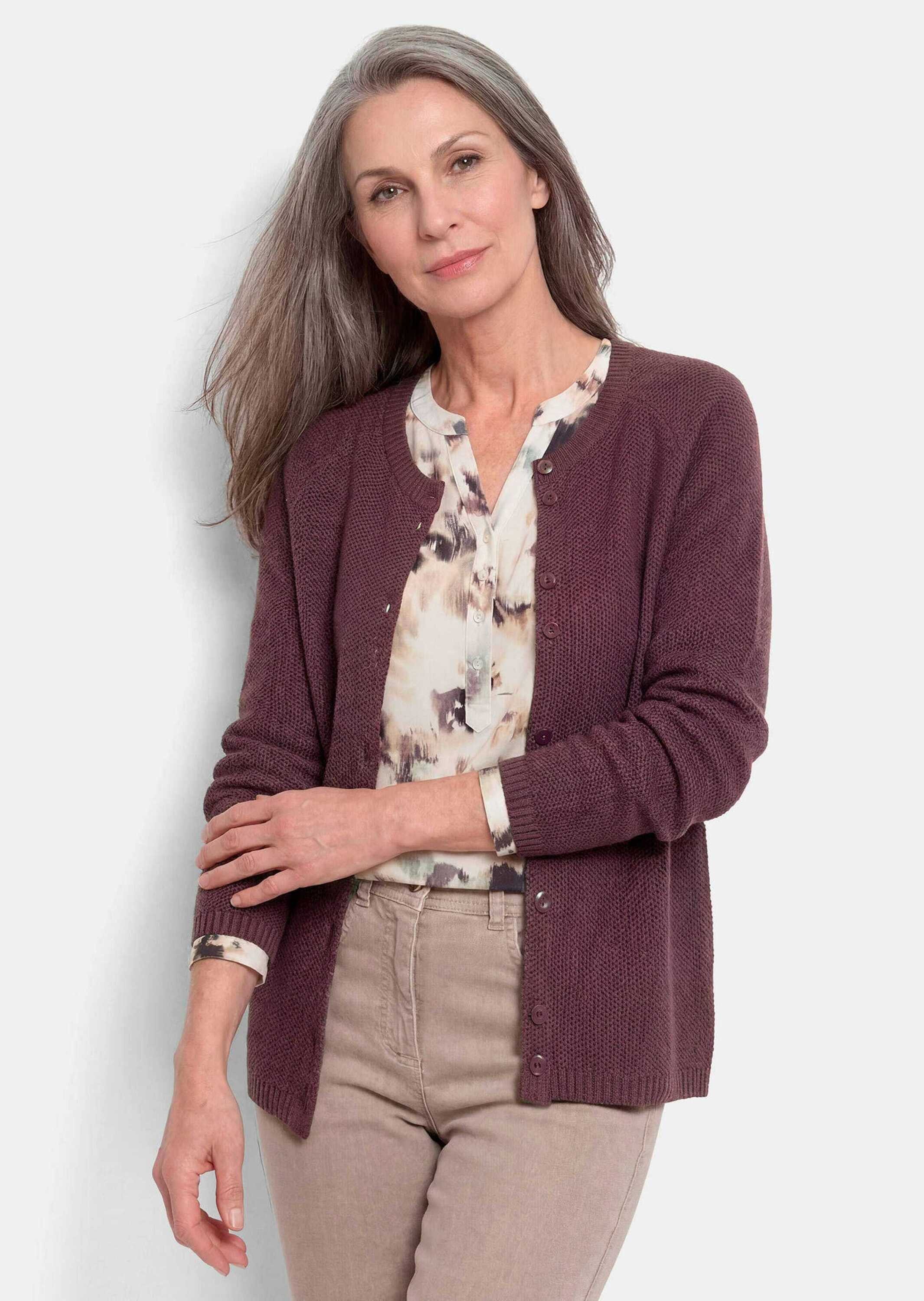 GOLDNER Strickjacke Cardigan aus Baumwolle, Rundhals Feinstrickjacke in raffinierter Piqué-Optik mit Rundhals, Knopfleiste