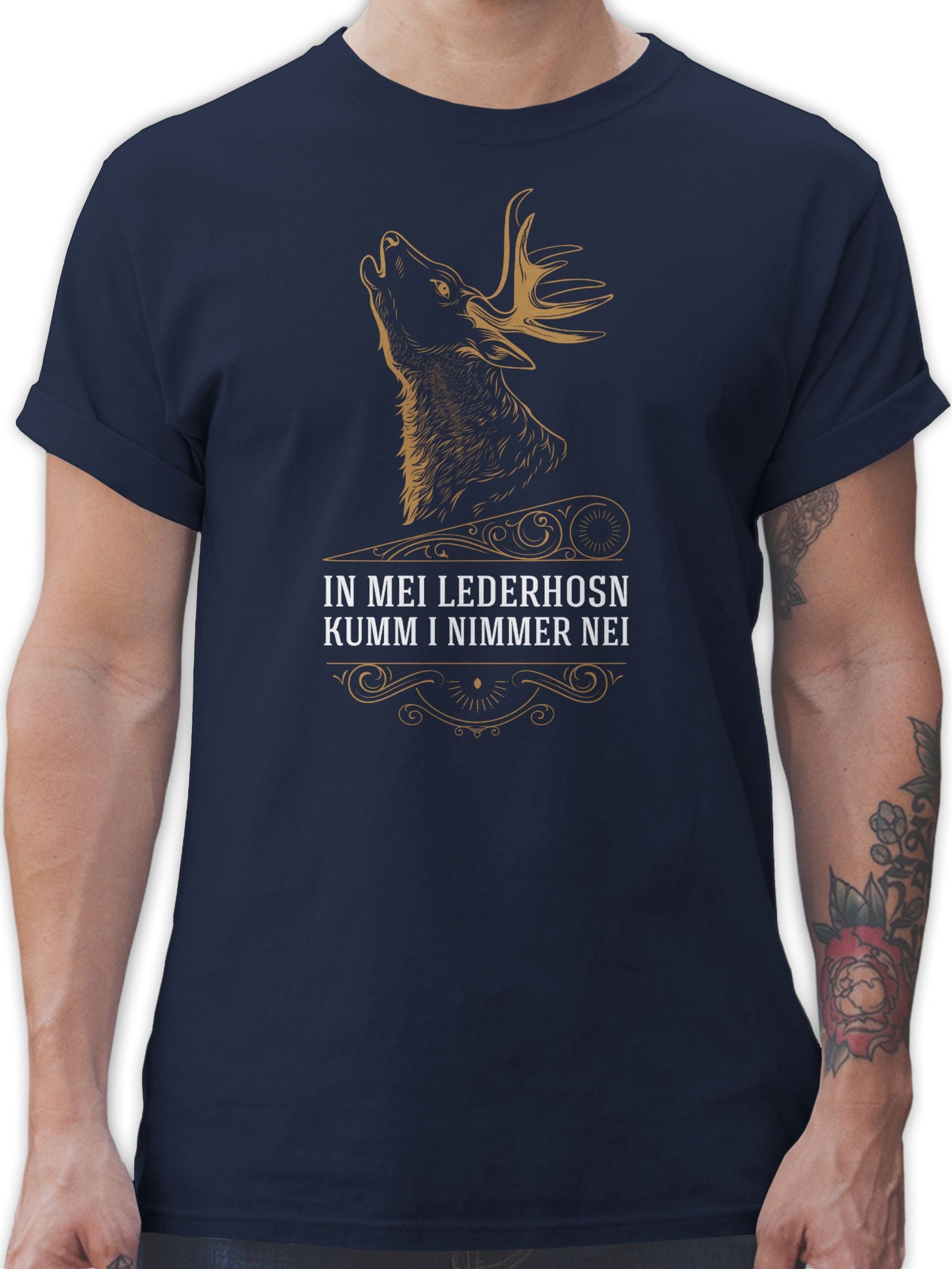 T-Shirt in - In mei nei kumm - Weiß Herren Mode Shirtracer Spruch Lederhosn für Blau nimmer Navy i Oktoberfest Hirsch 03