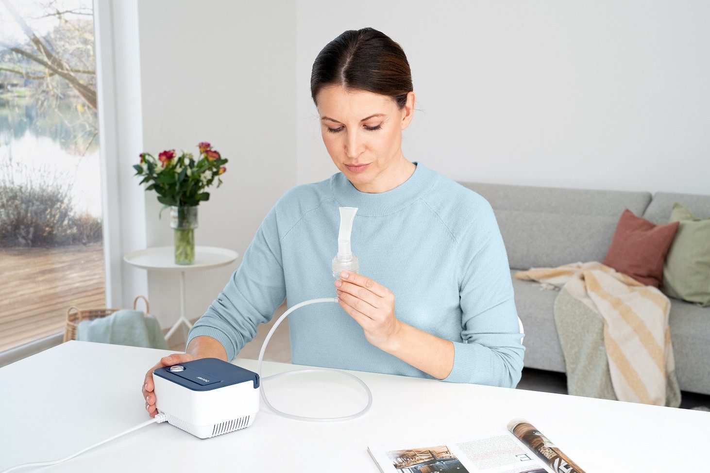 BEURER Inhalationsgerät IH 16, zur Behandlung der oberen und unteren Atemwege, Einfache Bedienung mittels Ein-Knopf-Steuerung, Medizinprodukt – Bild 4 von 5