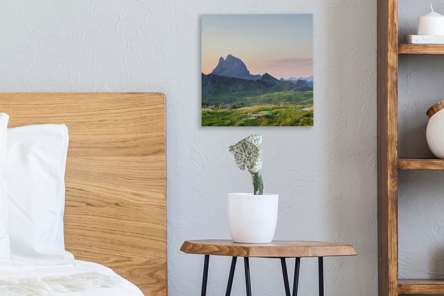 OneMillionCanvasses® Leinwandbild Frankreich - Berg Schlafzimmer Wohnzimmer Leinwand (1 Wiese, für - St), Bilder