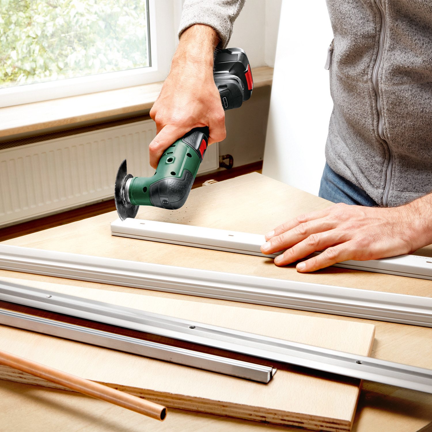 Bosch Home & Garden Akku-Multifunktionswerkzeug UniversalMulti 18V-32, ohne Akku und Ladegerät