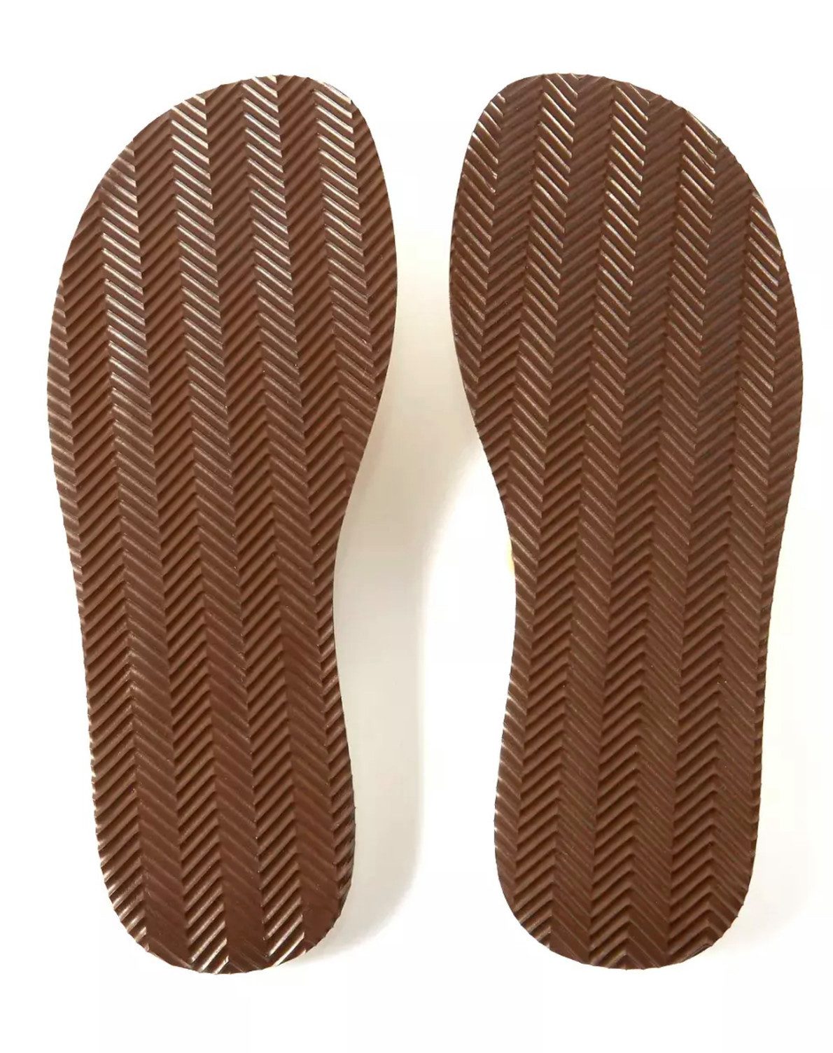 BRUNELLO CUCINELLI Sandalen Flip-Flops aus Veloursleder und Leder Sandale Weiche Veloursleder-Riemen und gepolstertes Lederfußbett