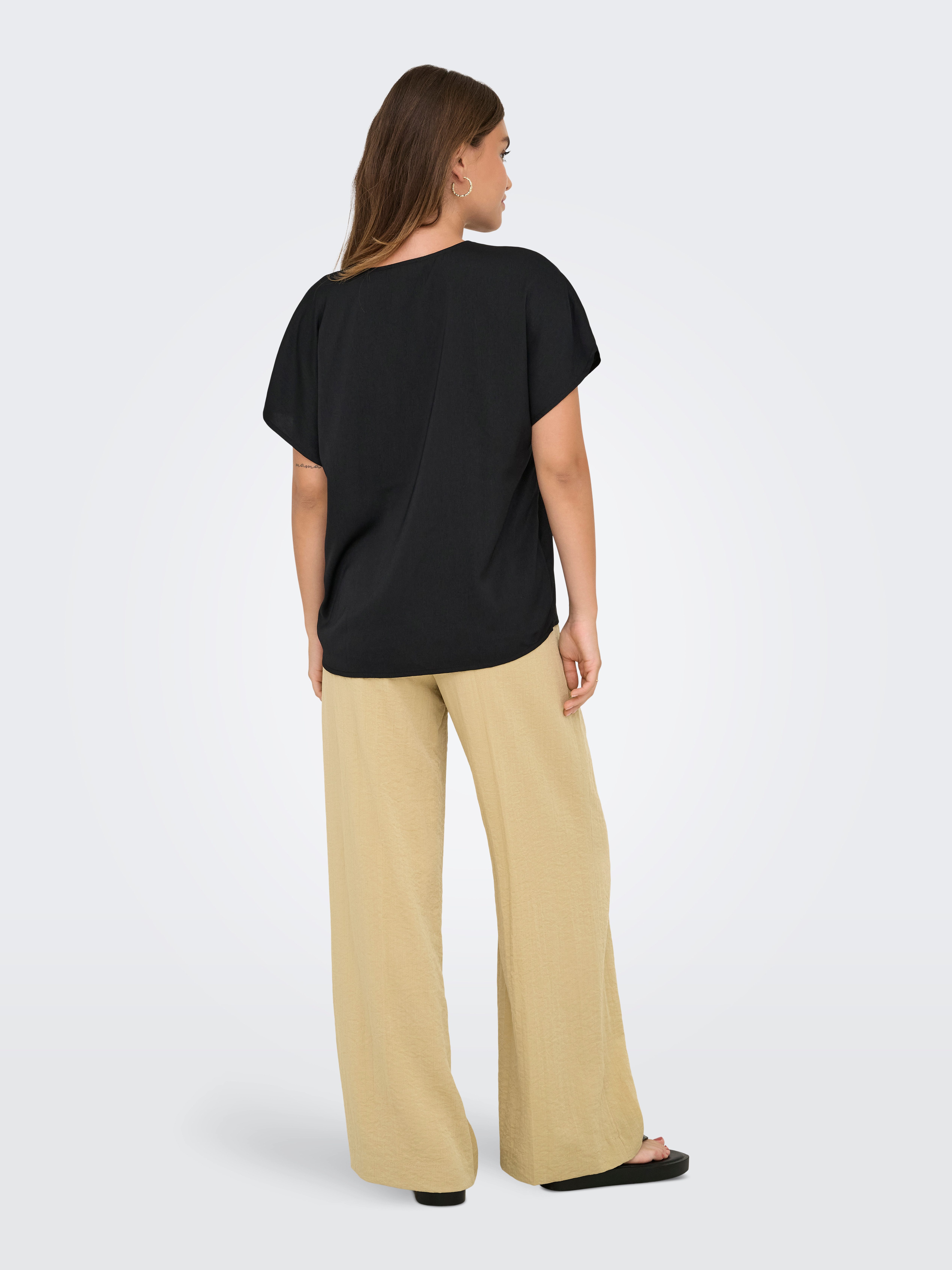 ONLY V-Shirt ONLLUCY LIFE SS V-NECK TOP WVN