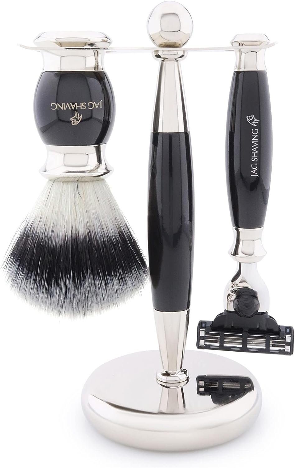 JAG SHAVING Rasierpinsel-Set Hochwertiges 4-teiliges Herren-Rasierset in Silber & Schwarz, Metall, Set, 4 tlg., Silvertip Synthetik Pinsel & 3-Klingen Rasierer mit Ständer & Schale, Für eine optimale Aufbewahrung den Rasierer von Hand aufbewahren.