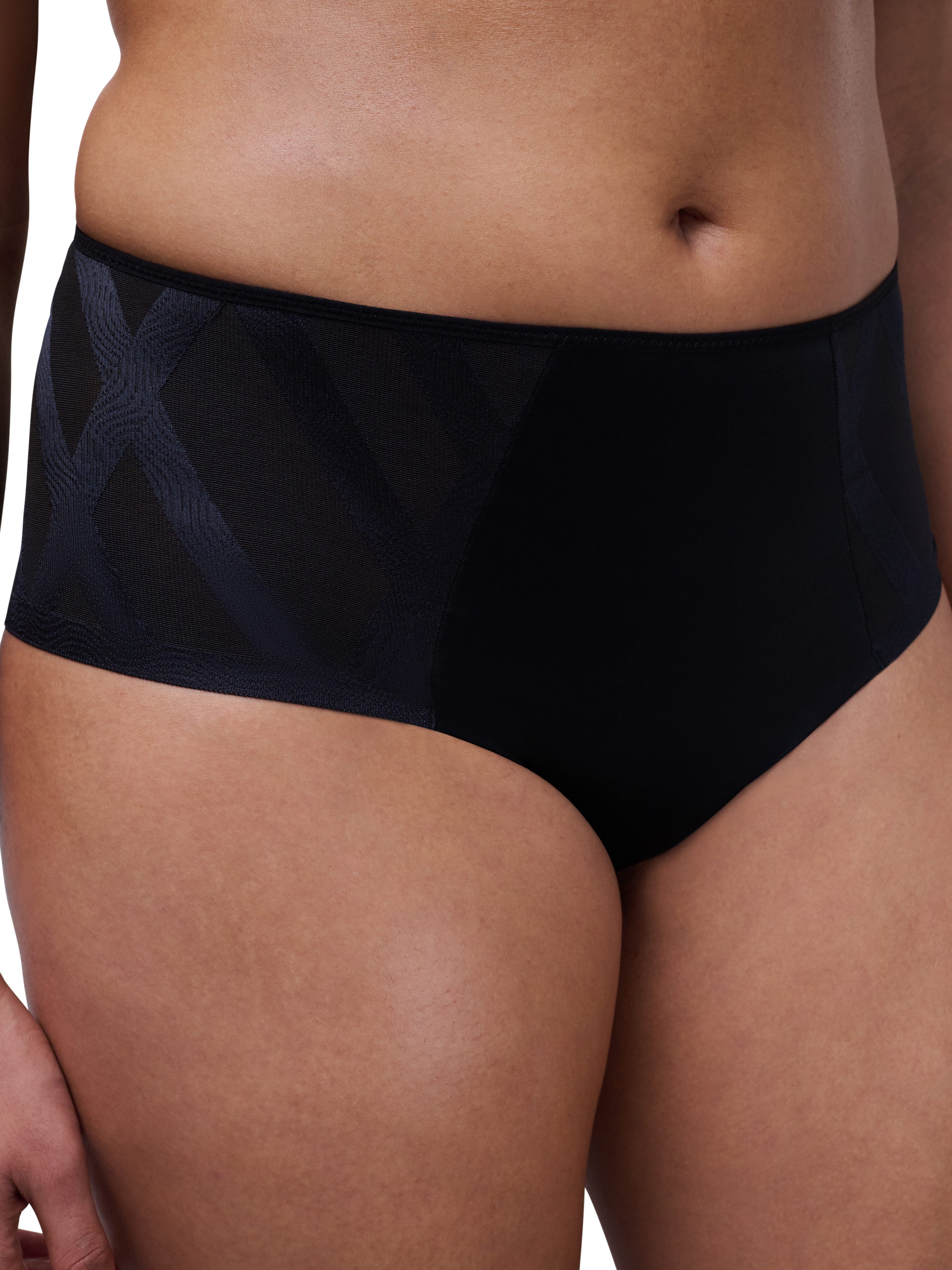 Chantelle Slip GLAZE grafisches Gewebe mit matten und schimmernden Kontrasten