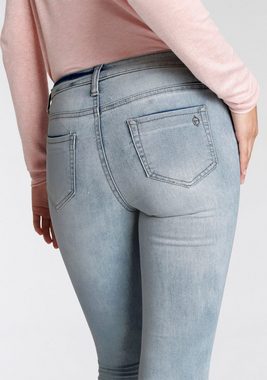 Tamaris Skinny-fit-Jeans im Five-Pocket-Style