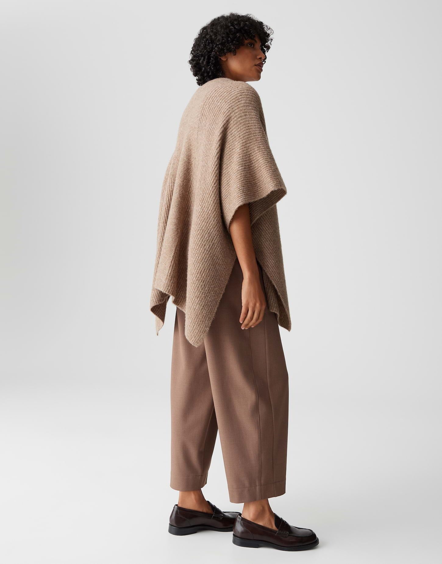 OPUS Cape ABLANKI mit Wolle ABLANKI Rippstrickcape mit Wolle one size, weicher Griff