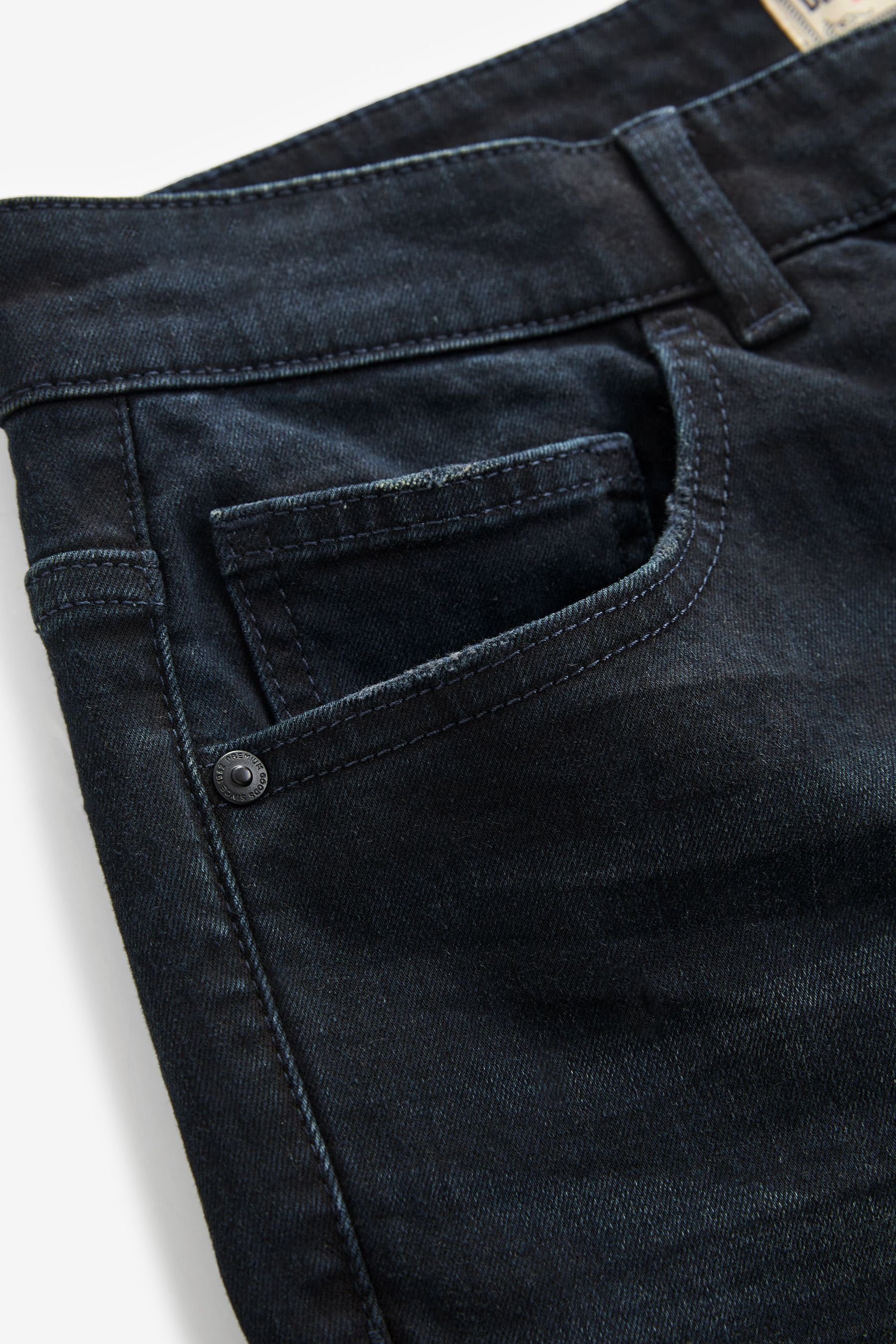 Next Straight-Jeans Straight-Fit Stretch-Jeans mit Gürtel (1-tlg)