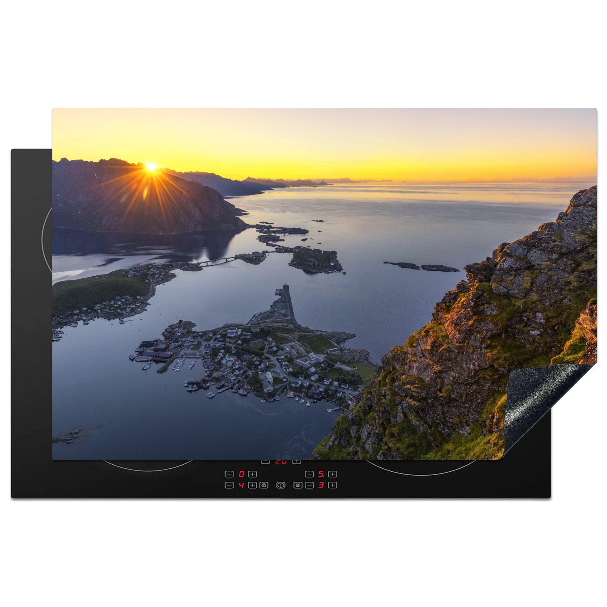 MuchoWow Herdblende-/Abdeckplatte Sonnenuntergang über den Bergen auf den Lofoten, Vinyl, (1 tlg), 81x52 cm, Induktionskochfeld Schutz für die küche, Ceranfeldabdeckung