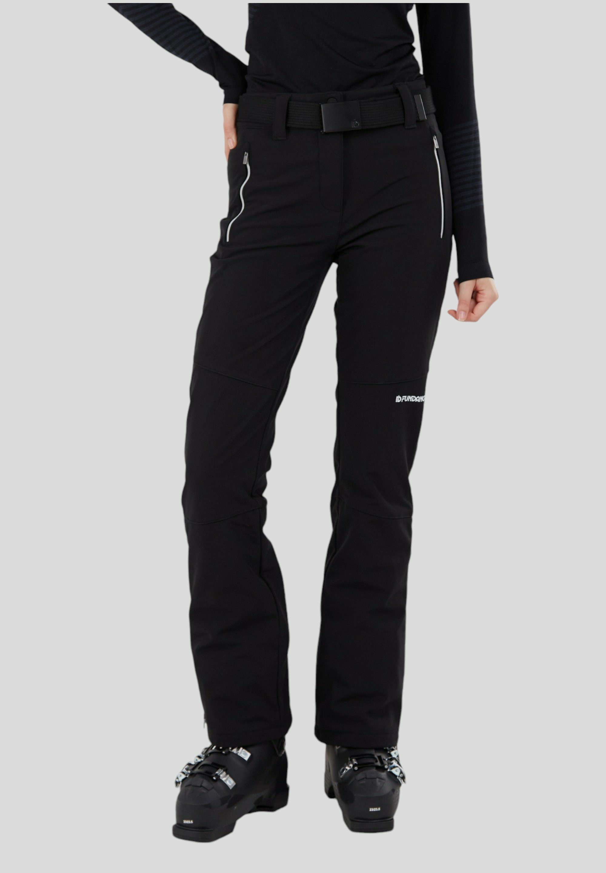 Fundango Skihose Galena Perfekt für aktive Bewegungen bei Nässe und Kälte.