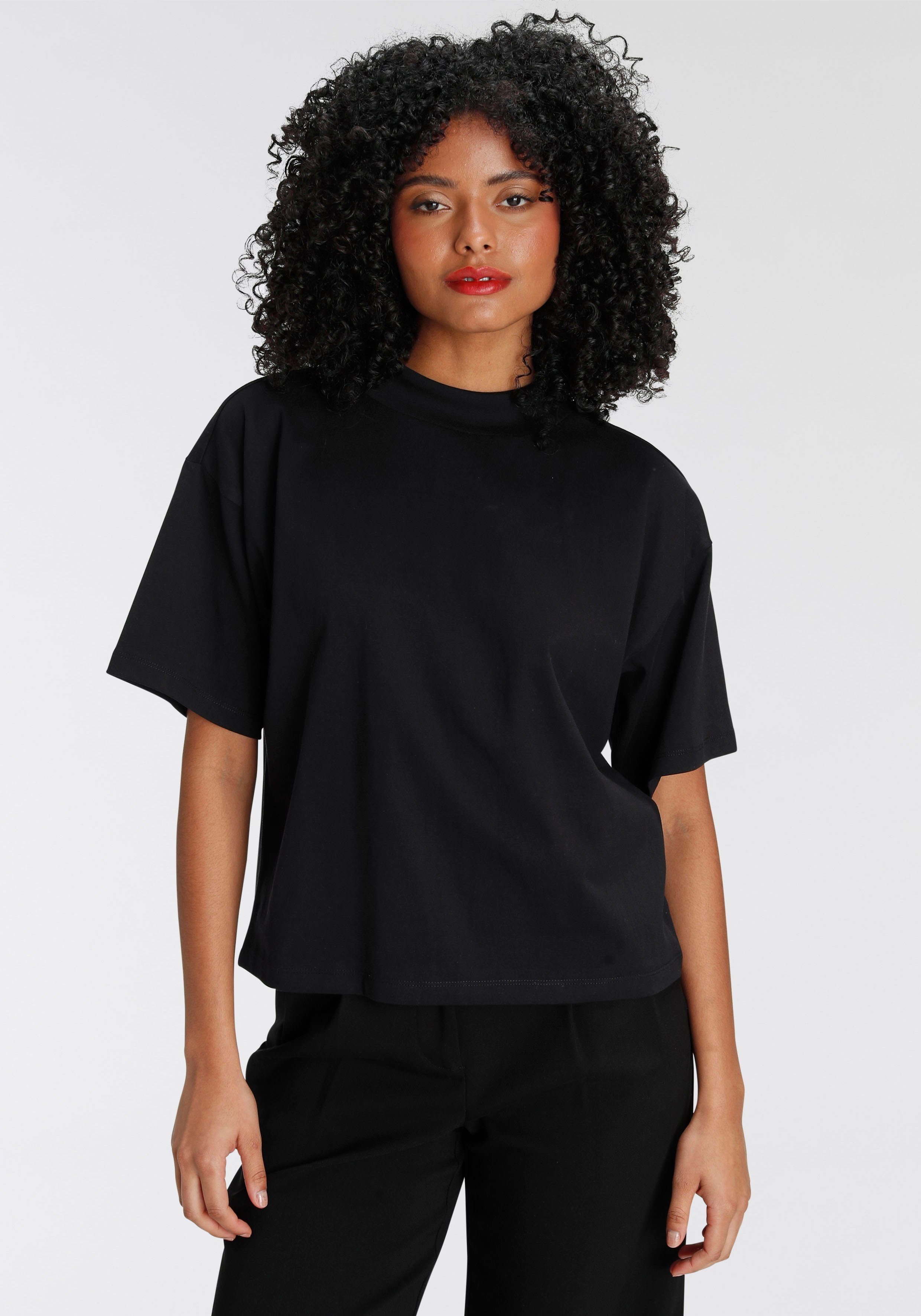 Rippen-Rundhalsausschnitt schwarz AJC Oversize-Shirt breitem mit modisch