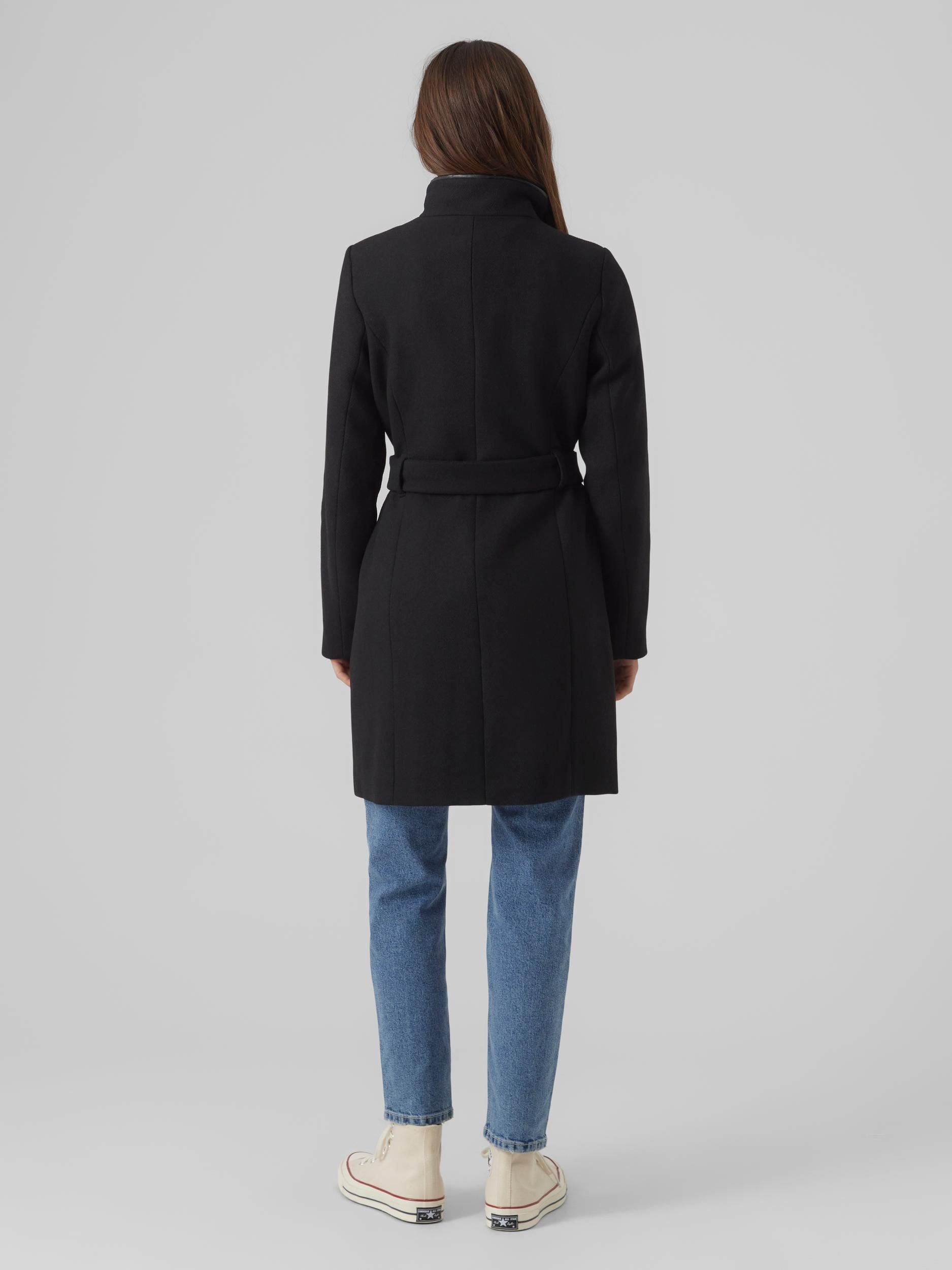 Vero Moda Kurzmantel VMCLASS BESSY AW23 WOOL JACKET GA BOOS, Futter aus  recyceltem Polyester für ein angenehmes Tragegefühl