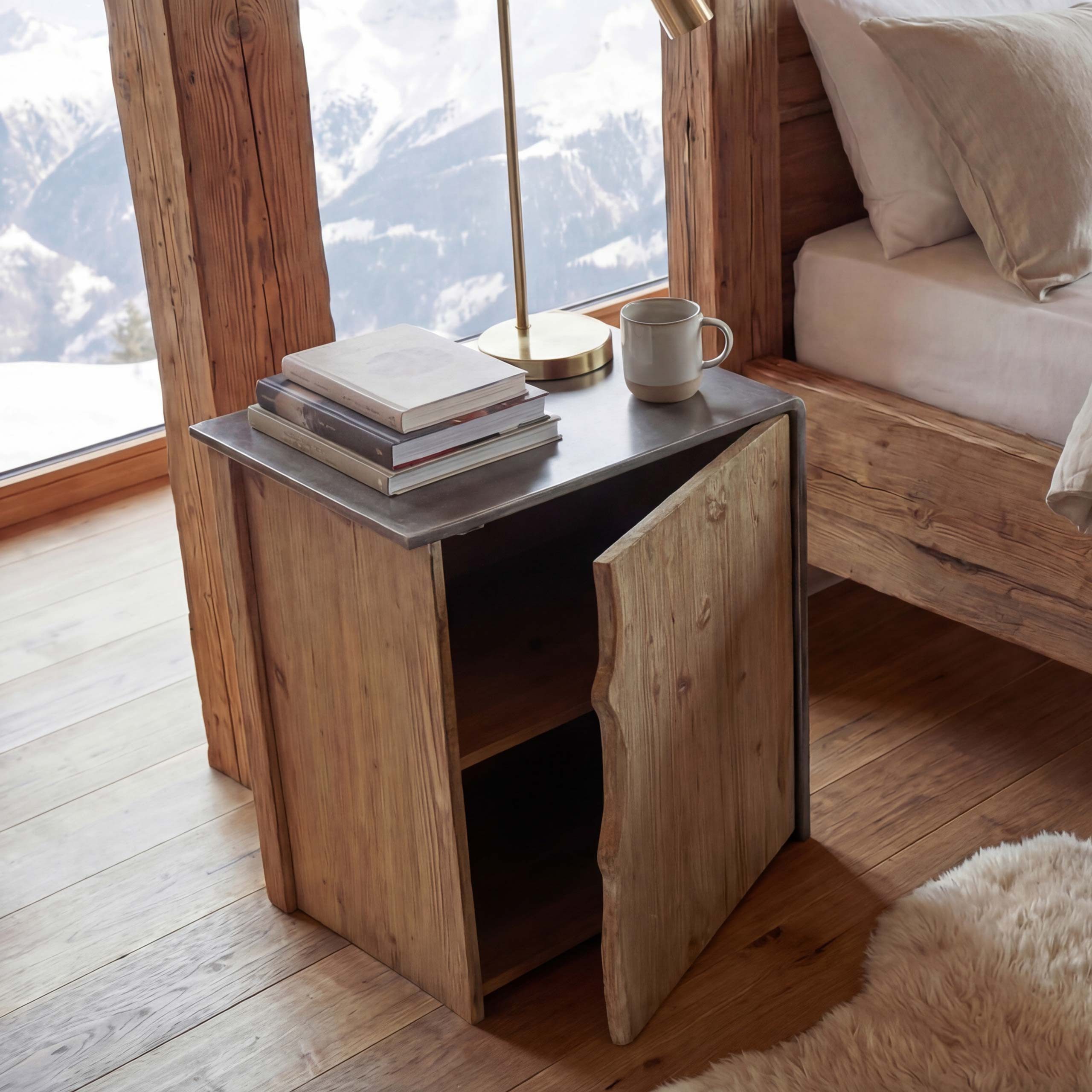 MCW Beistelltisch MCW-L76-B, Industrie-Design, Komplett fertig montiert, Innen hohl