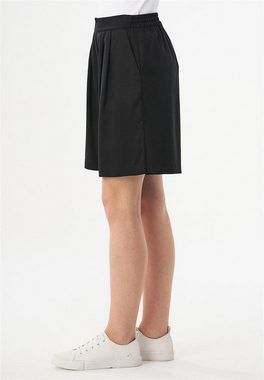 ORGANICATION Shorts Women's Shorts in Black
