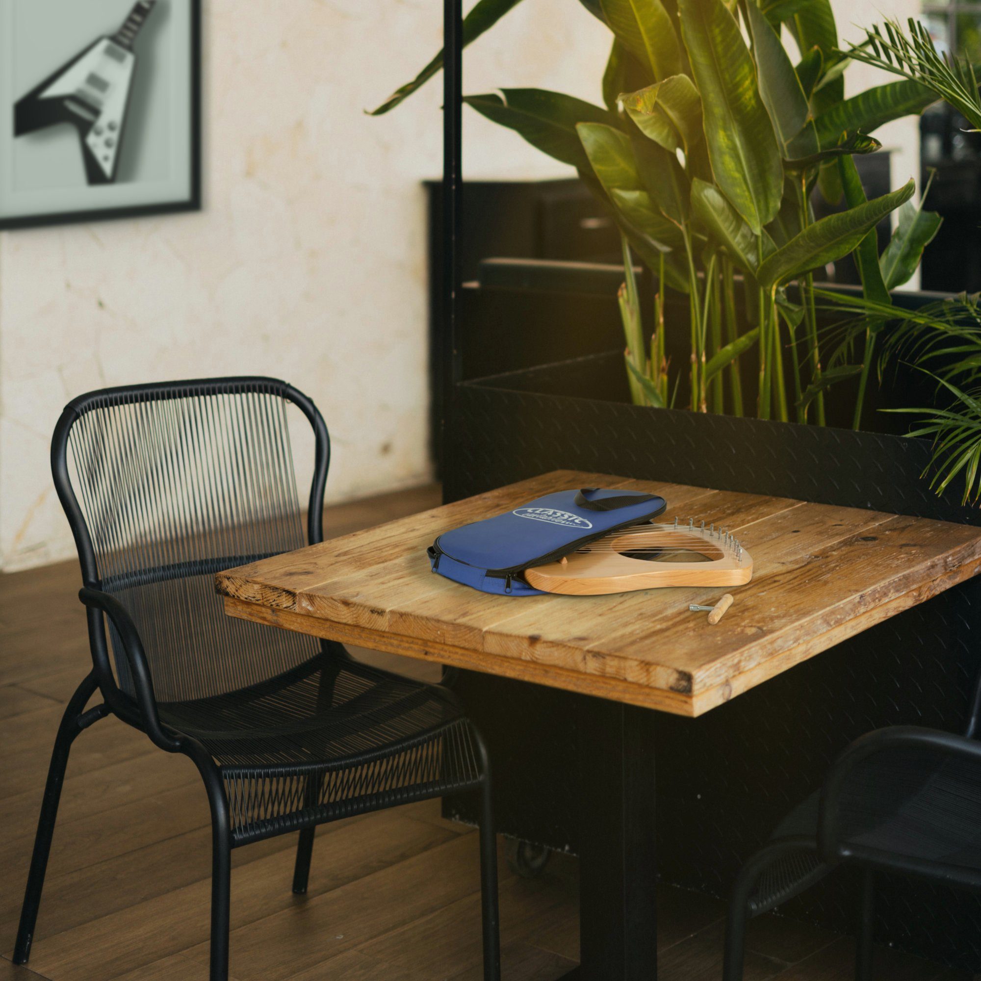 Classic Cantabile Konzertgitarre Lyra Harfe 10 Saiten, inkl. Stimmschlüssel und Tasche, Reiseharfe mit Korpus und Steg aus Buchenholz