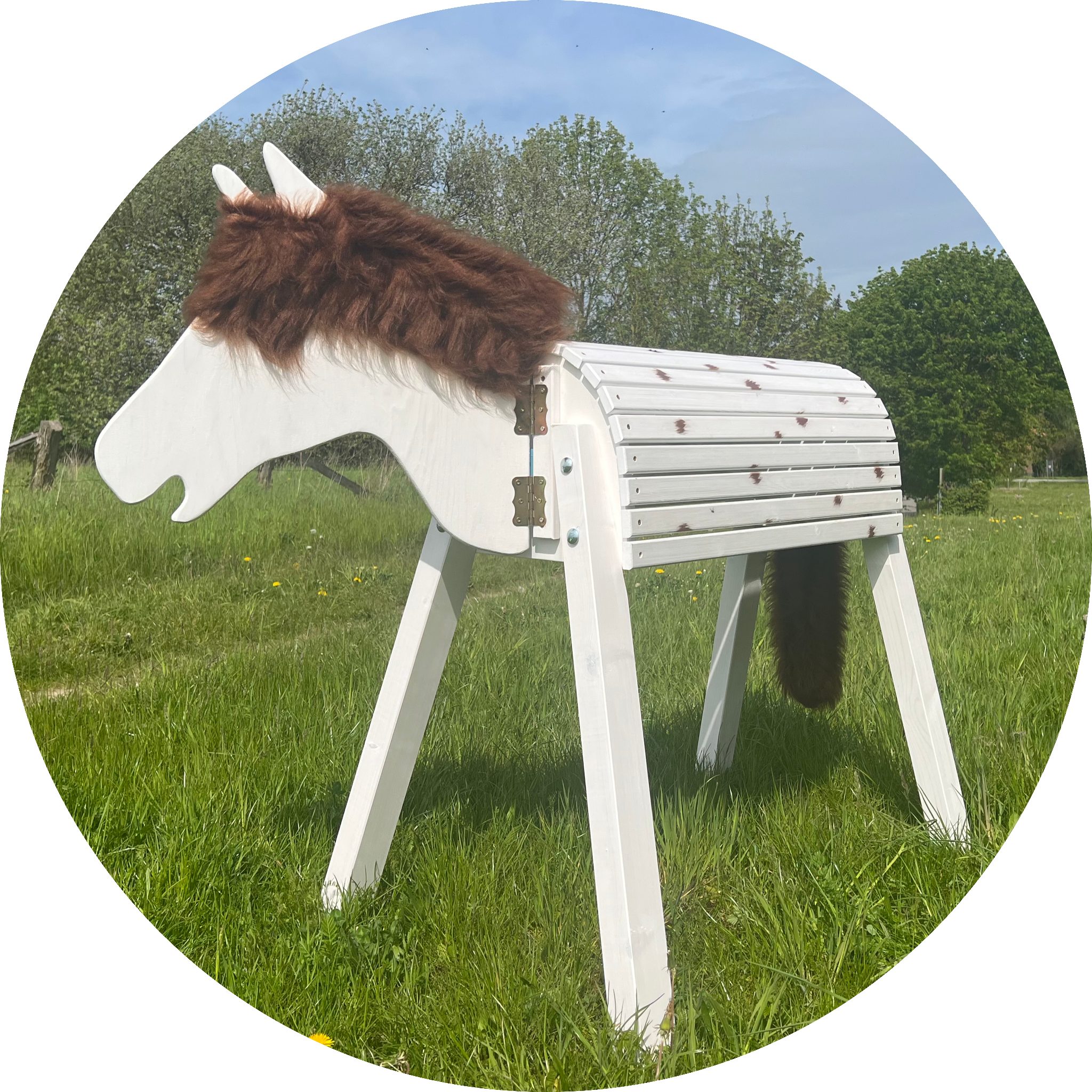 Holzpferd Kleiner Onkel wb