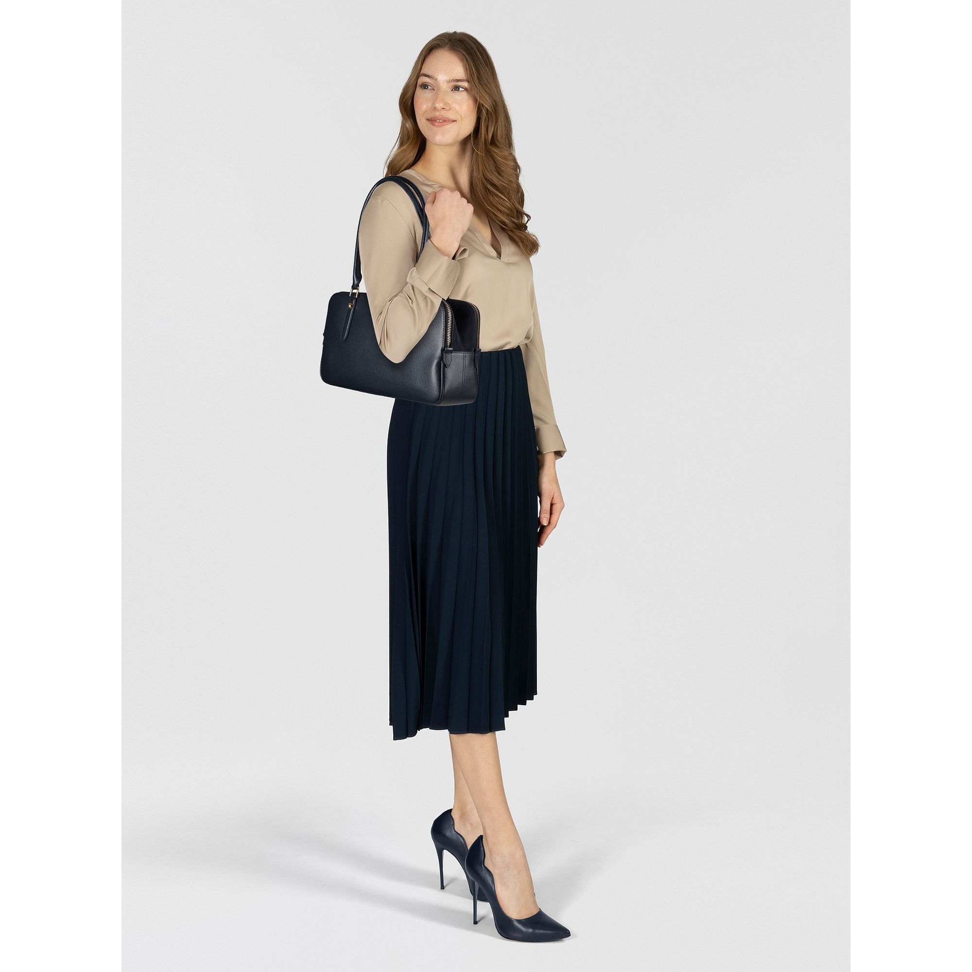 Furla Schultertasche Giulia, Leder