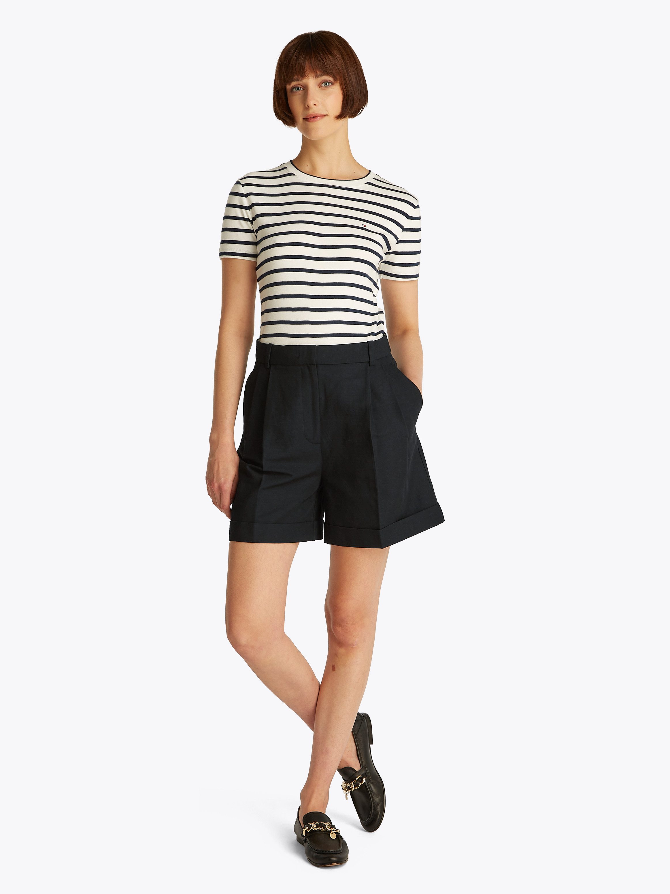 Tommy Hilfiger Shorts LINEN MIX PLEATED SHORT mit Falten,kühlendes Premium Leinen