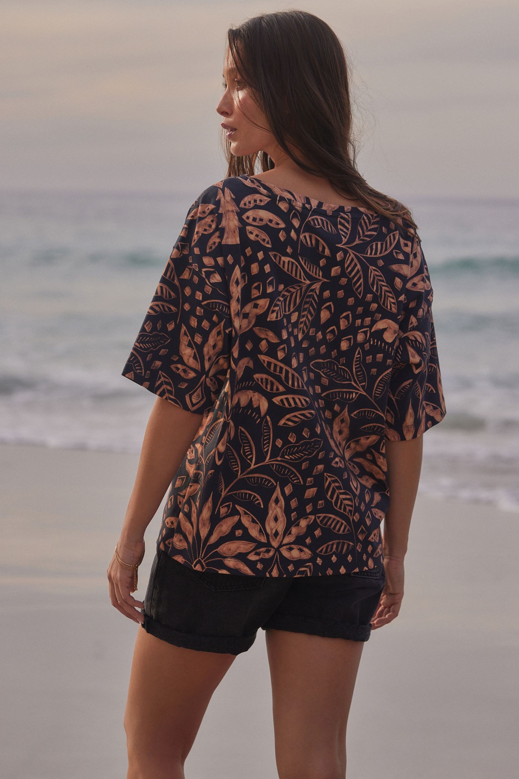 Next T-Shirt Relaxed Fit kastiges T-Shirt mit Schulterdetail (1-tlg) günstig online kaufen