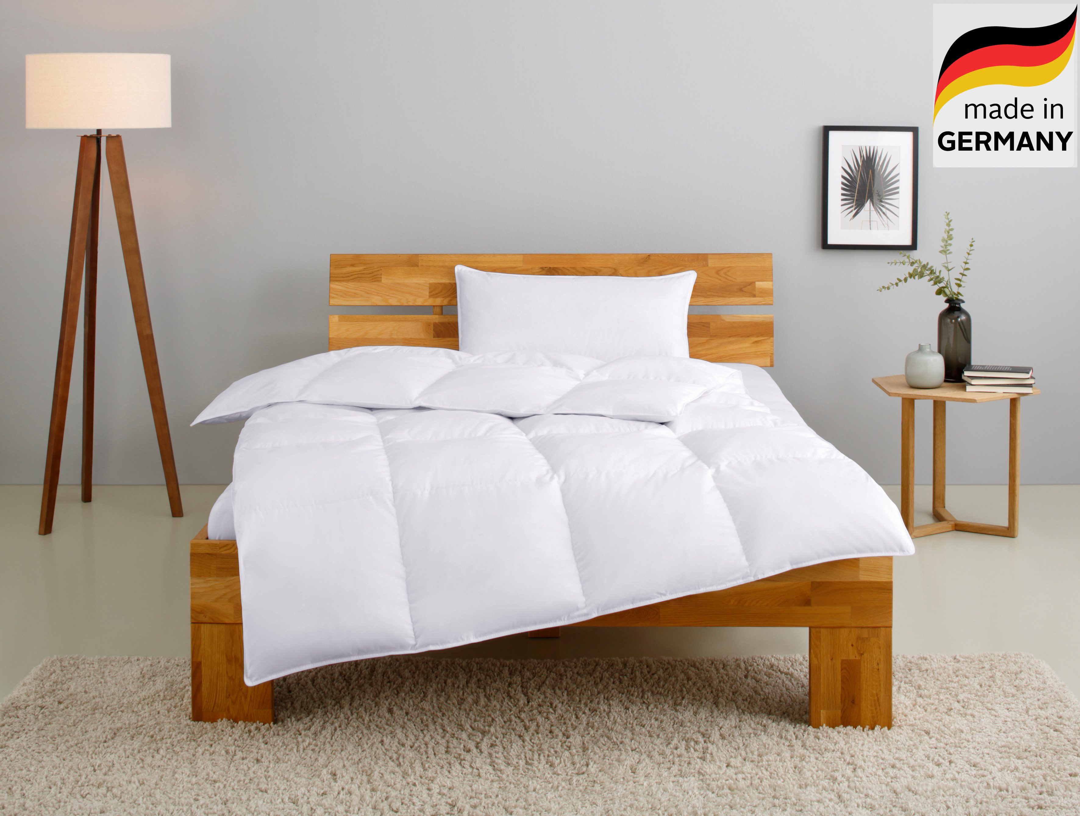 OTTO home Kassettenbett + Kopfkissen RINA, Bettdecke in 135x200 & 155x220 cm, 2-tlg., Set mit Kissen 40x80 cm, 80x80 cm für Herbst, Winter, Made in Germany