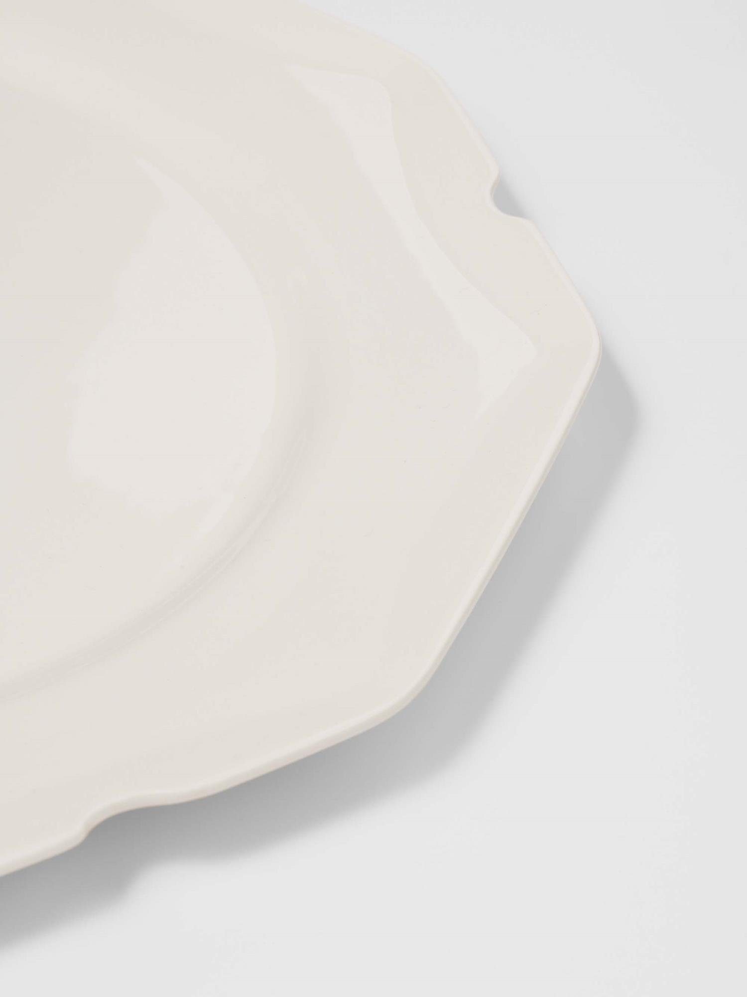 Essenza Servierplatte unifarben im White Porzellan, (1-tlg), Sculpture, aus Porzellan Off