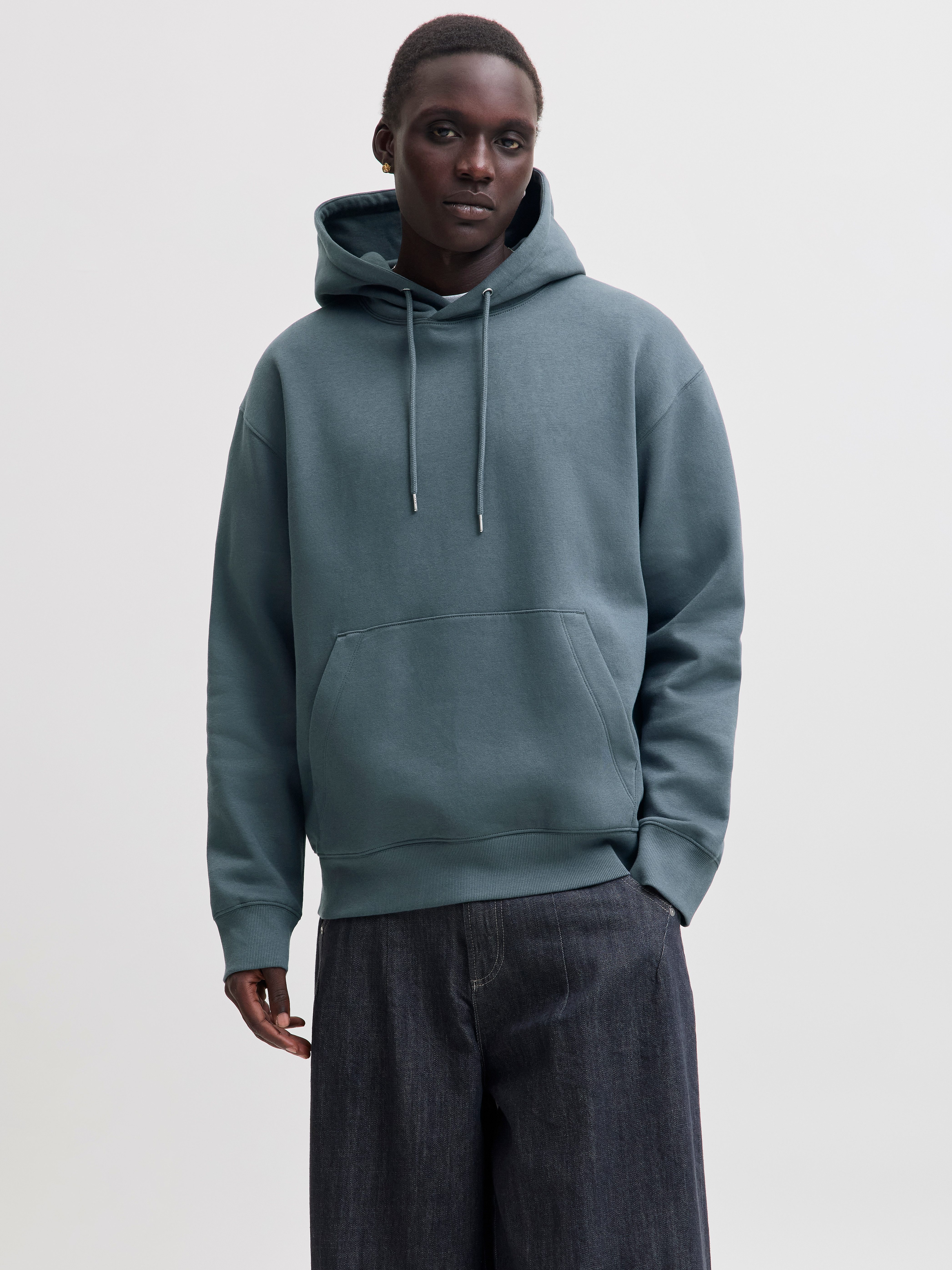 Jack & Jones Kapuzensweatshirt JJEACE SWEAT HOOD NOOS Baumwollmischung, relaxed fit