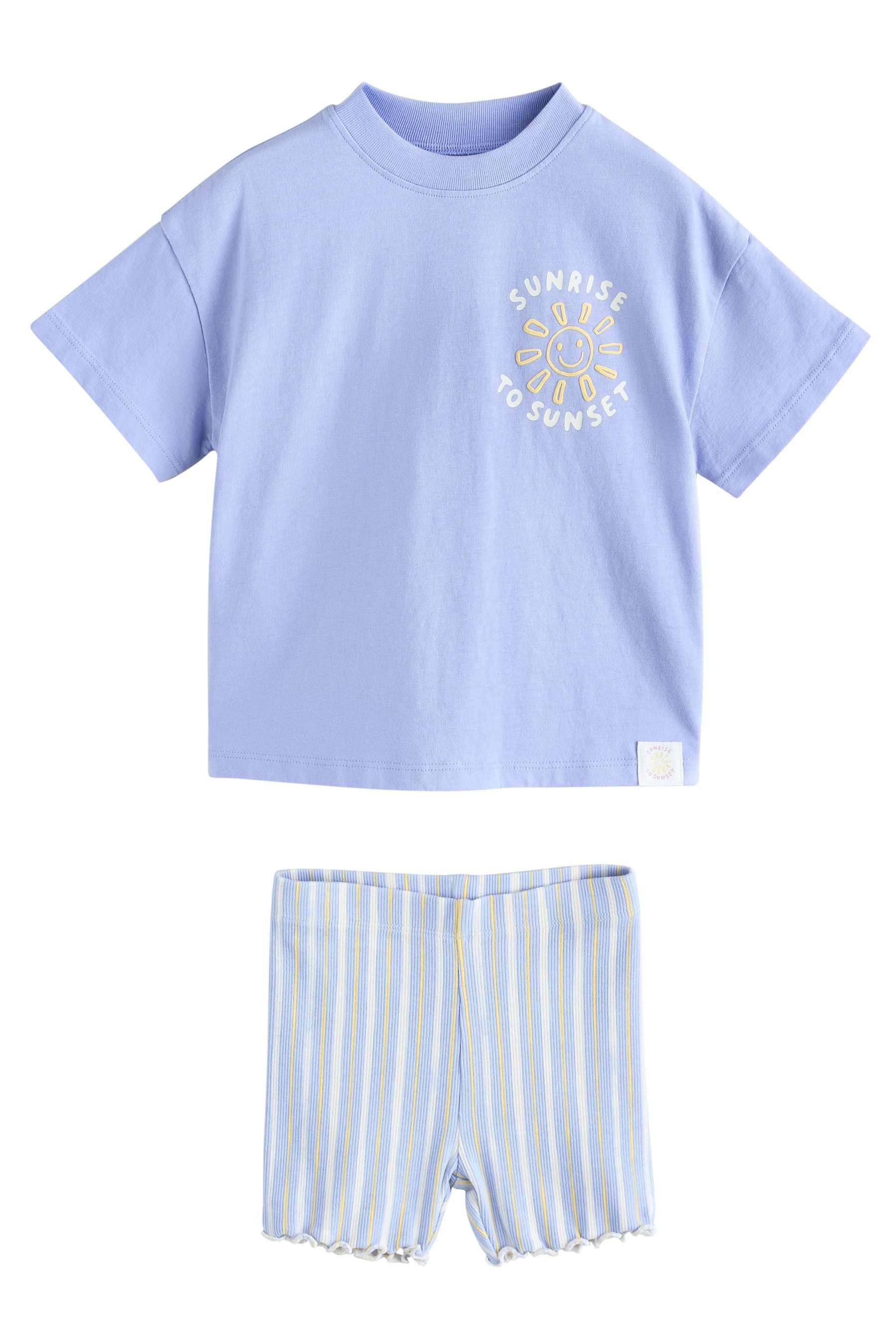 Shirt & Shorts Kurzarm-T-Shirt und Radlershorts im Set