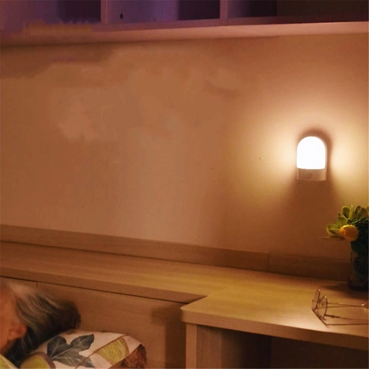 Dämmerungssensor LED-Kindernachtlichtsteckdose mit Bettleuchte K&B