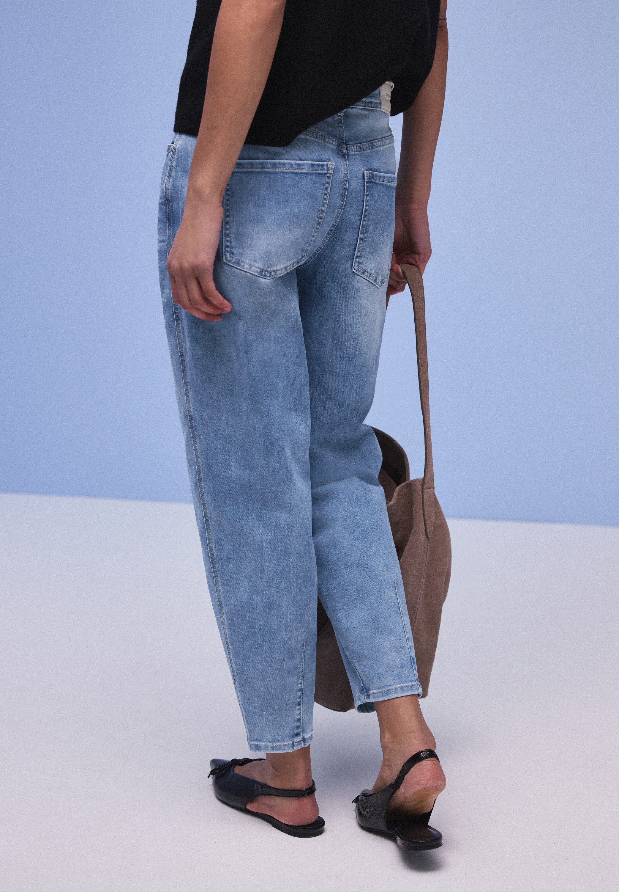 STREET ONE Loose-fit-Jeans Style KARLIE Barrel Legs, mit Viskose und Stretch