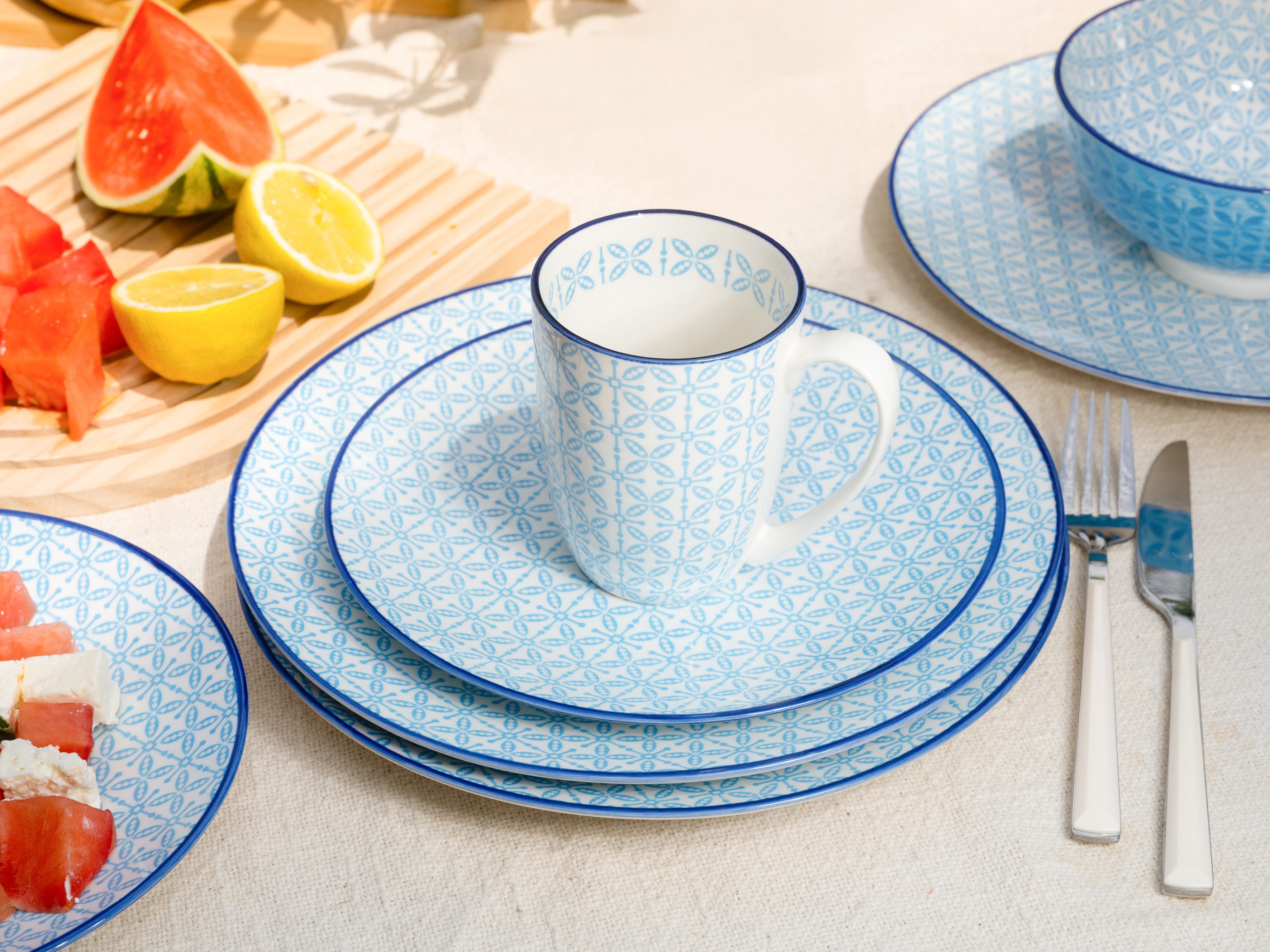 CreaTable Kombiservice Mediterran, Service 16-tlg. (16-tlg), 4 Personen, Steinzeug, Mediterraner Flair, Traditionell keramische Motive