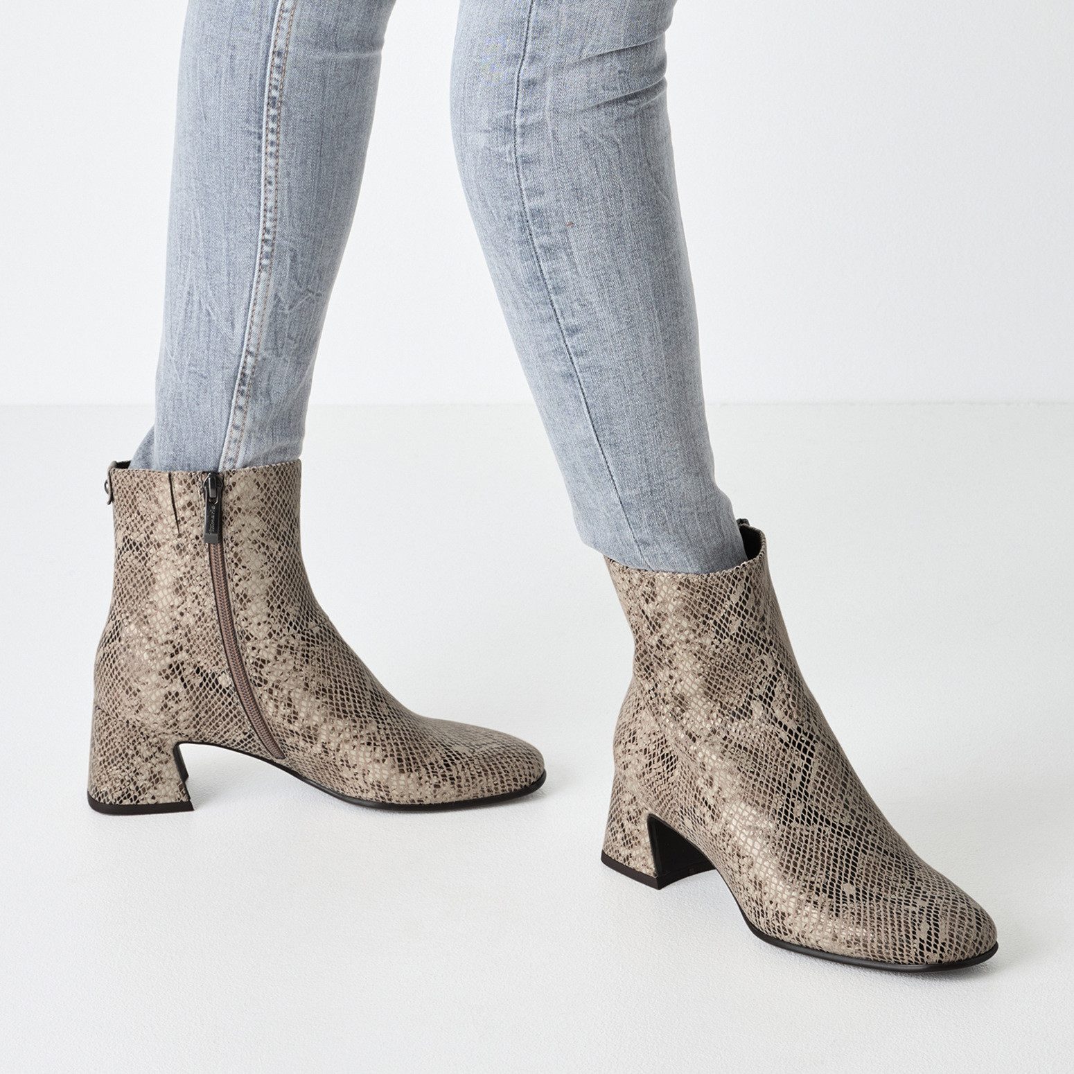 Tamaris Stiefelette, Blockabsatz, Partystiefelette in cooler günstig online kaufen